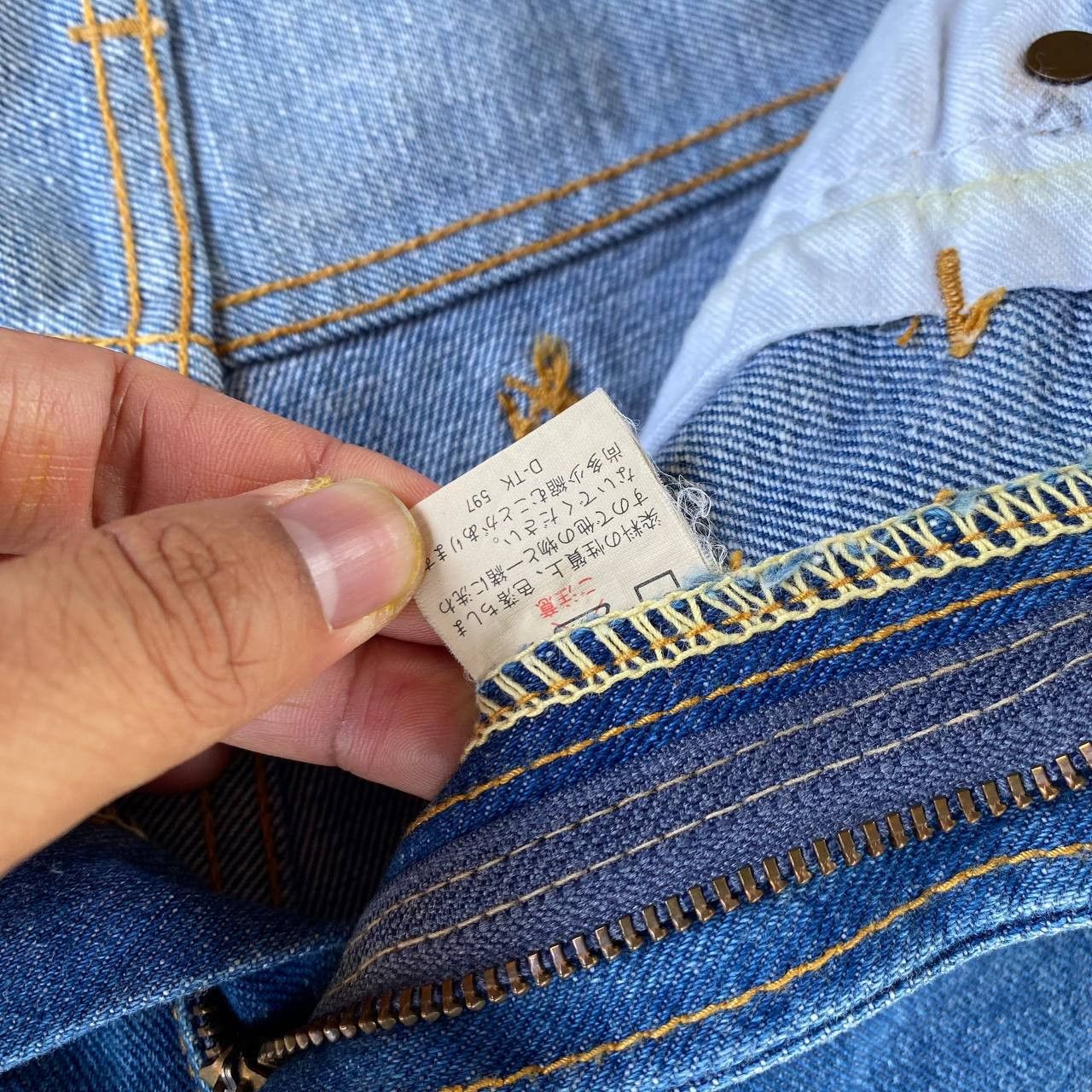 Vintage VINTAGE 90S LEE FLARED BOOTCUT JEAN LEE RIDERS W29X32" Size US 29 - 12 Thumbnail