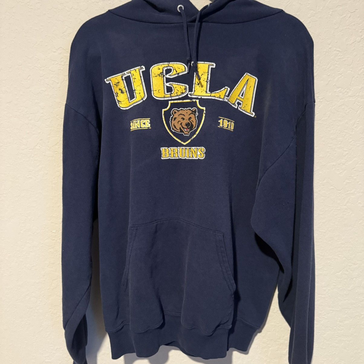 NCAA Vintage UCLA Bruins Hoodie Size US M / EU 48-50 / 2 - 2 Thumbnail