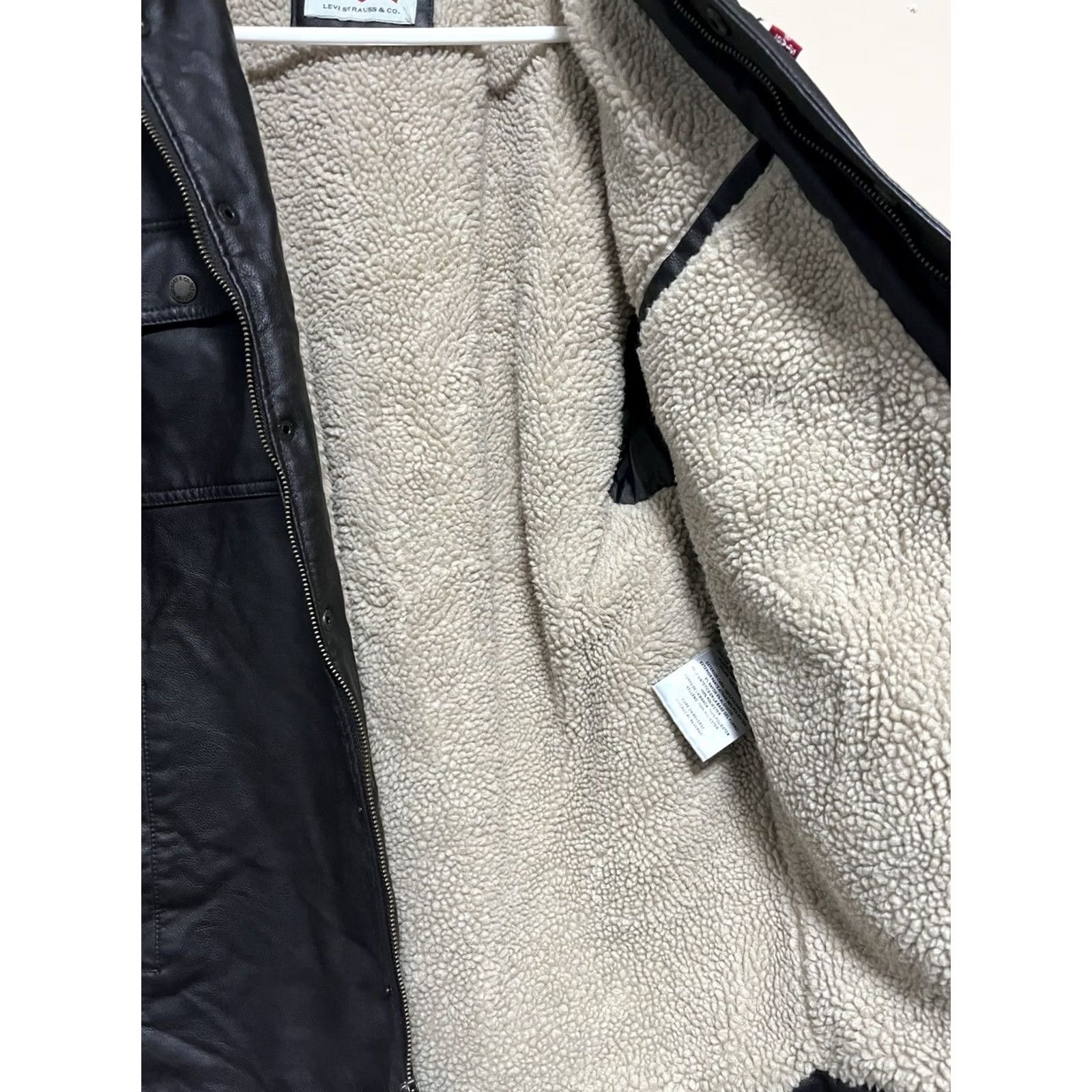Levi's Levi's Brown Faux Leather Jacket Mens M Bomber Jacket Coat Zip Full Zip Lined Regular Vintage No Size US M / EU 48-50 / 2 - 7 Thumbnail