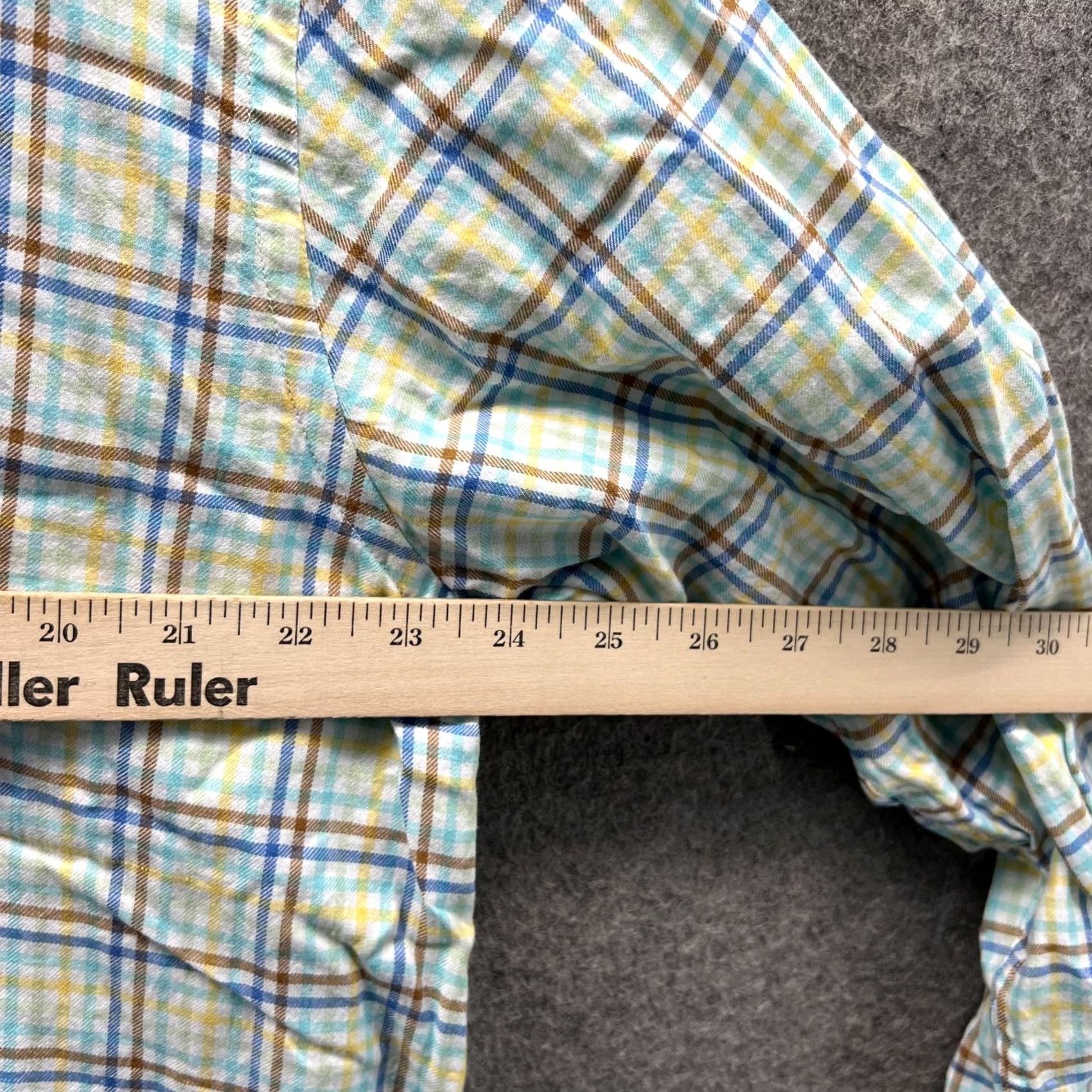 Orvis Orvis Shirt Men Large Adult Green Plaid Cotton Button-Down Vintage? No (reworded per data) Size US L / EU 52-54 / 3 - 6 Thumbnail
