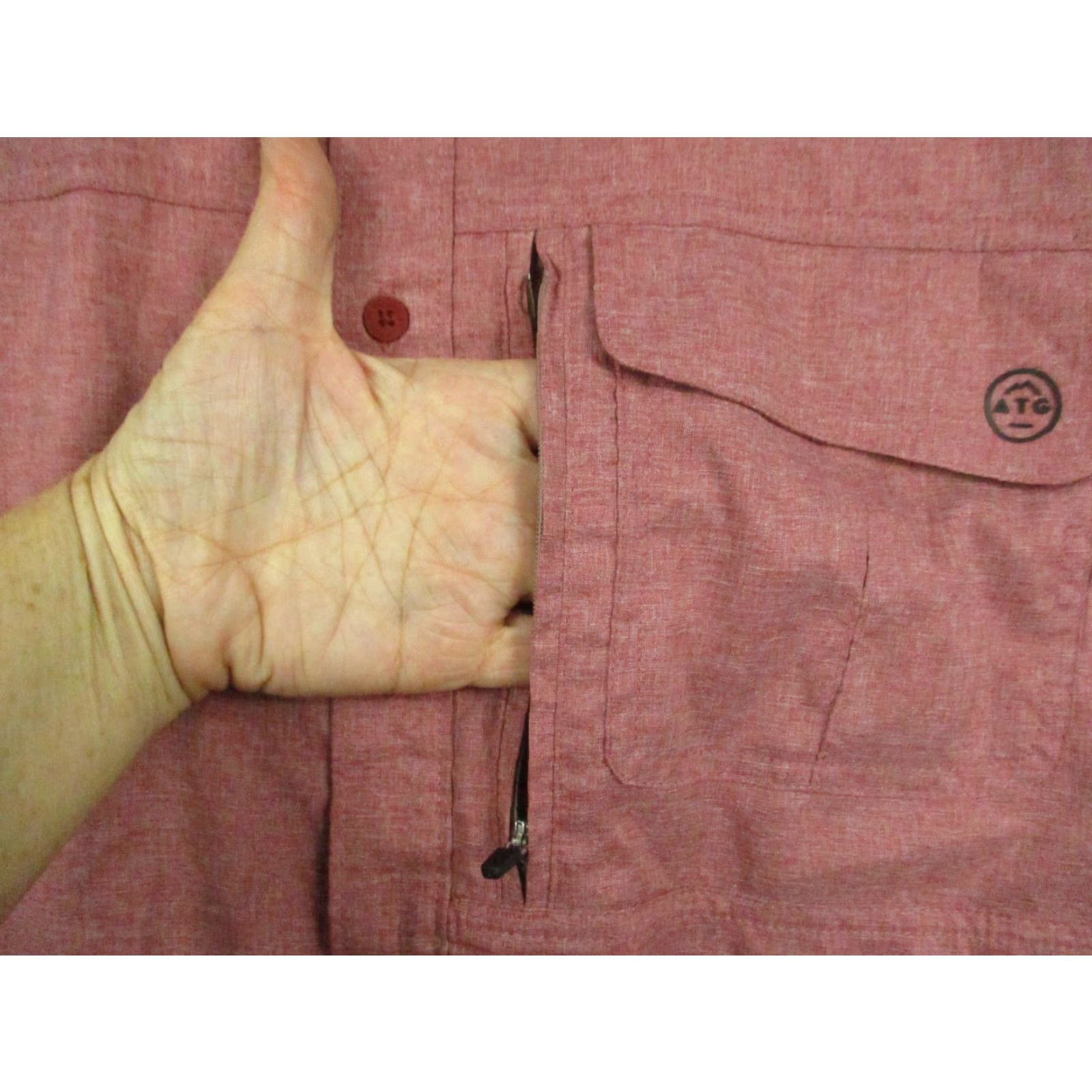 Wrangler Wrangler ATG Shirt Mens Large Red Short Sleeve Pockets Western Plaid Button-Up Casual Workwear Size US L / EU 52-54 / 3 - 4 Thumbnail