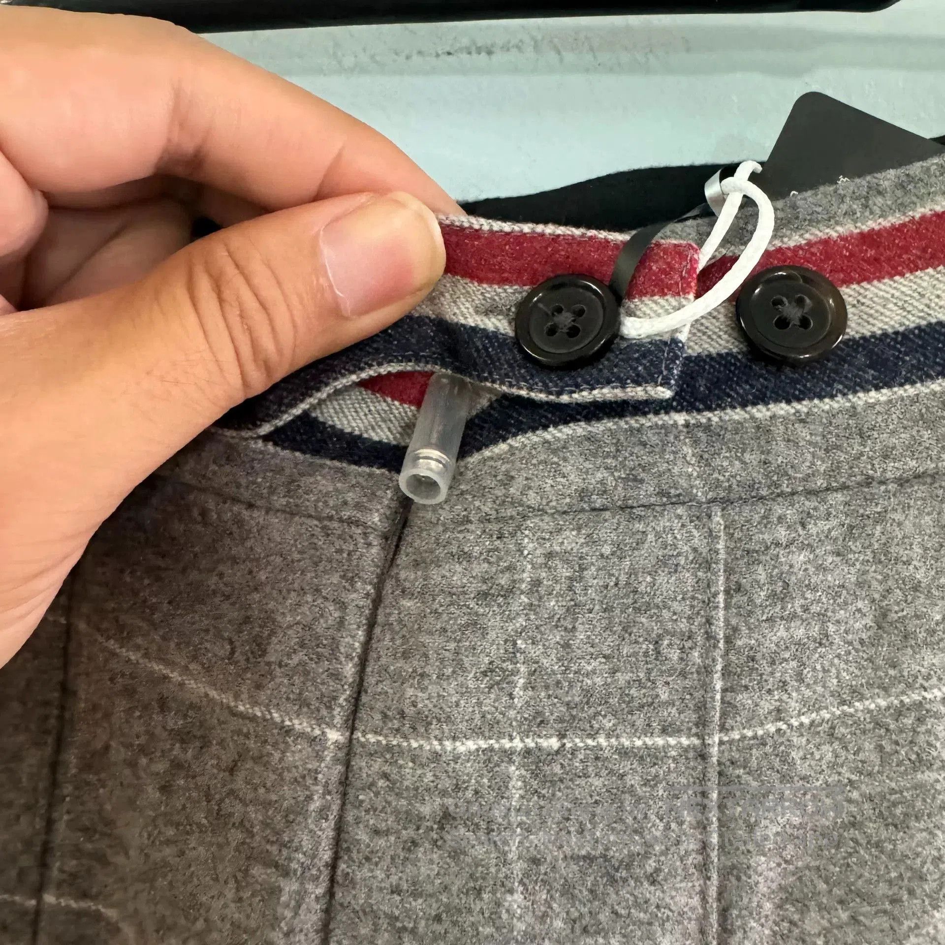 Thom Browne Thom Browne Gray Pleated Mini Skirt. Size 39" - 7 Thumbnail