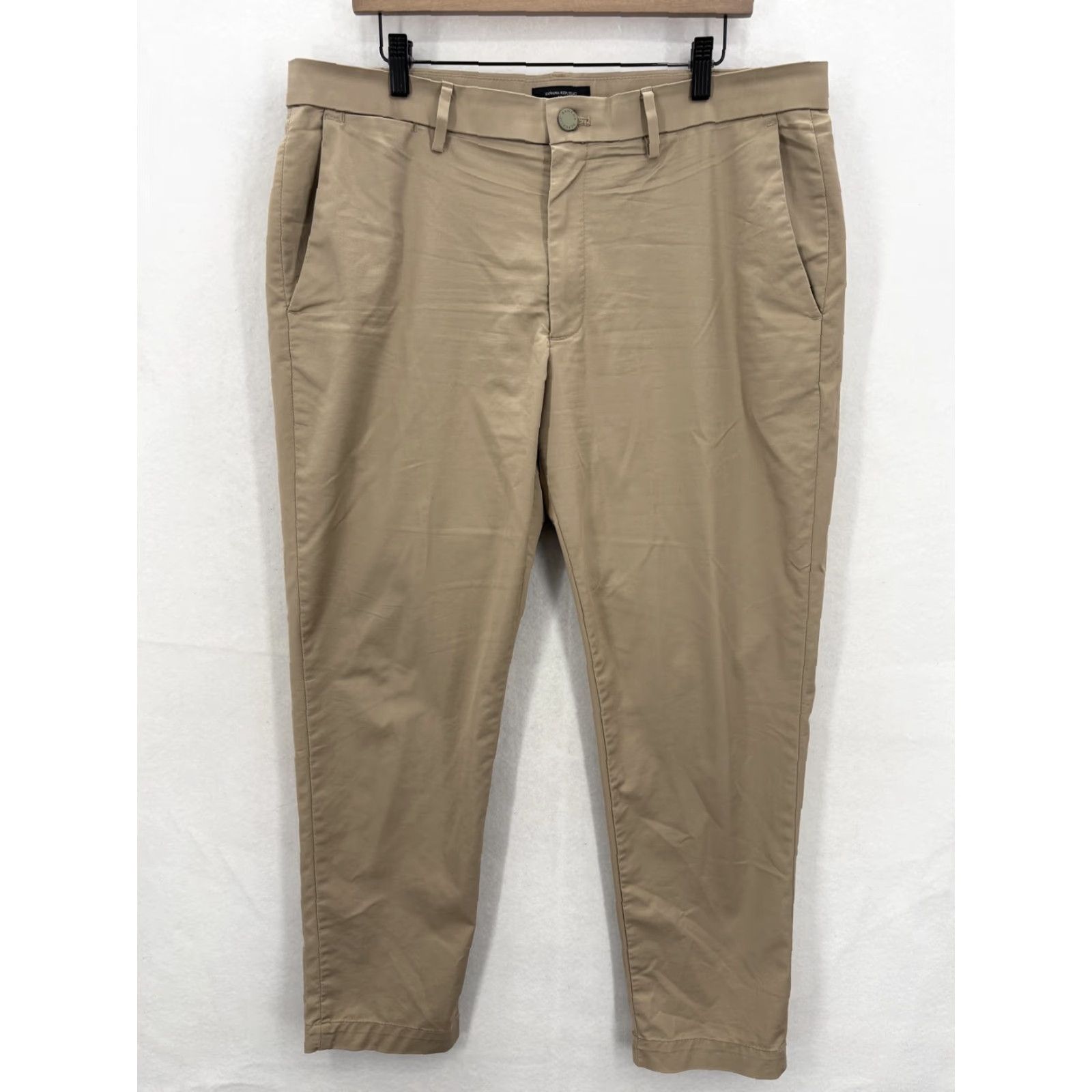 Banana Republic Banana Republic Pants Mens 36x30 Beige Core Temp Chino Slim Fit Stretch Casual Size US 36 / EU 52 - 2 Thumbnail