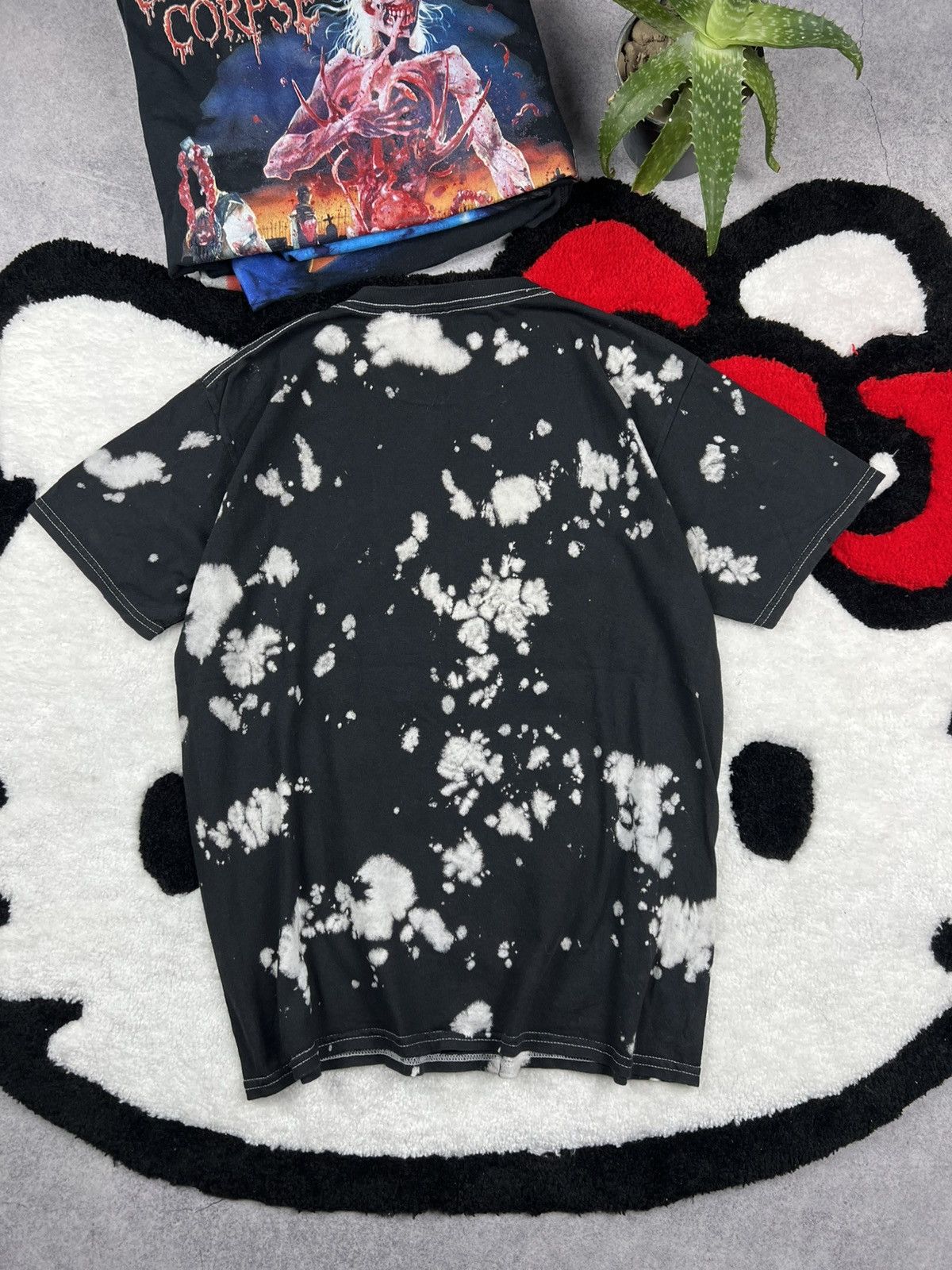 Band Tees Vintage Misfits Skulls Mudwash Rhinestones Grunge Y2K Tee Size US S / EU 44-46 / 1 - 6 Thumbnail