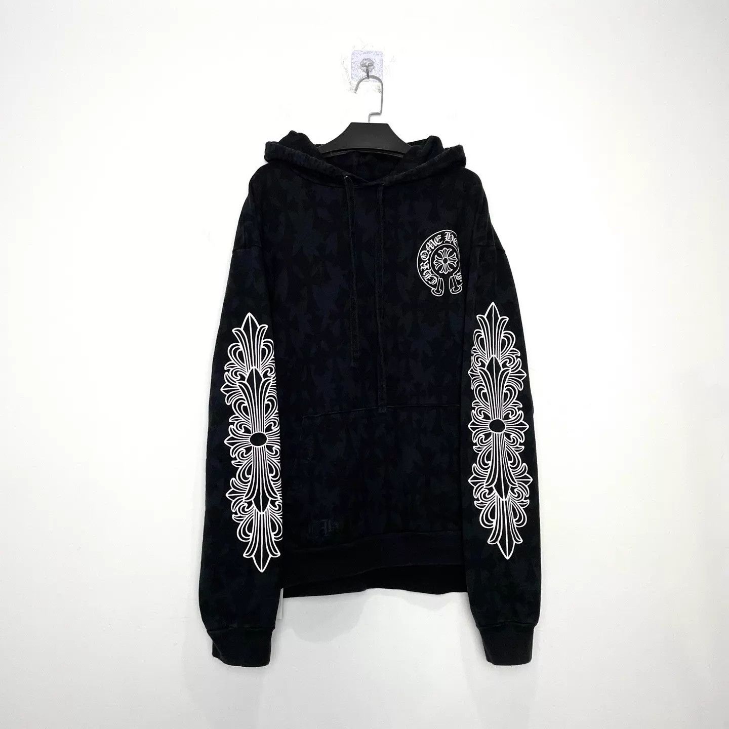 Chrome Hearts Chrome Hearts Black Cross Horseshoe Scroll Hoodie L Size US L / EU 52-54 / 3 - 1 Thumbnail