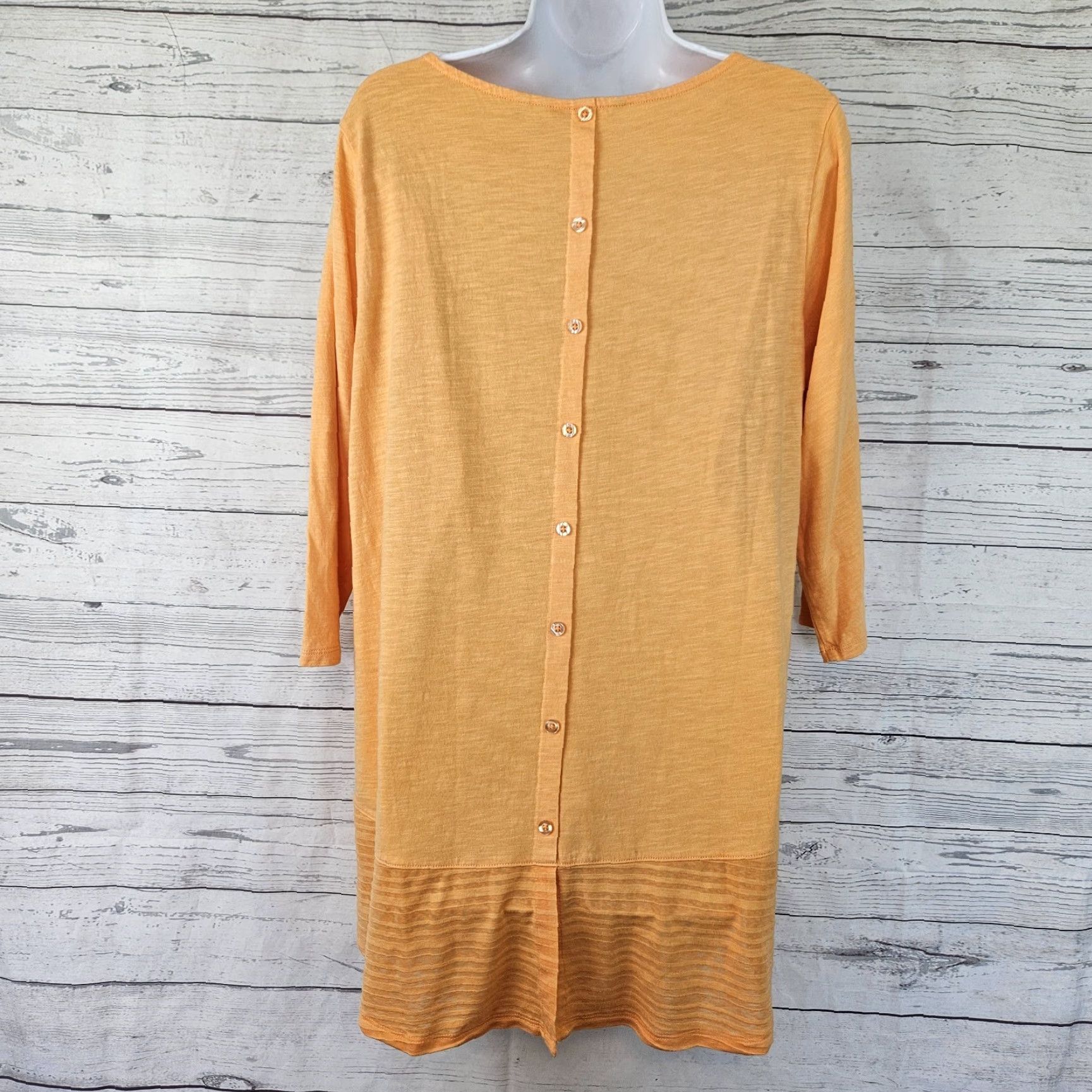 Soft Surroundings Soft Surroundings Womens Top 3/4 Sleeve Blouse Orange L/Large Pullover Cotton Blend Back Buttons Shirt Womens Size L / US 10 / IT 46 - 3 Thumbnail