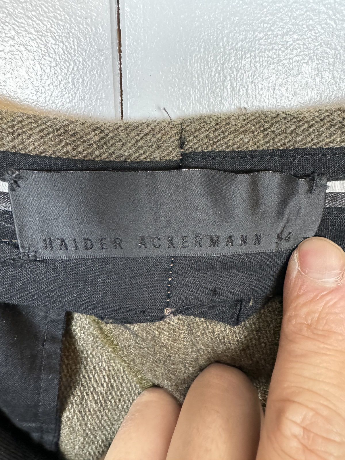 Haider Ackermann Haider Ackermann tweed olive green trousers sz 54 Size US 38 / EU 54 - 5 Thumbnail