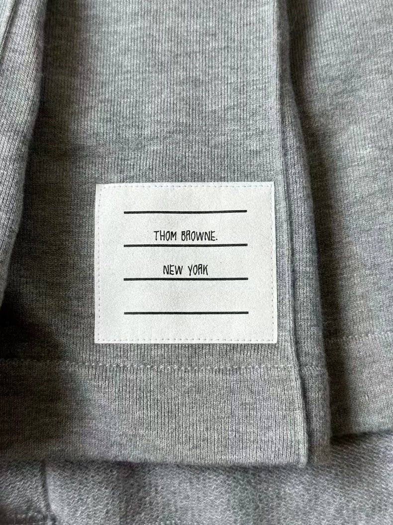 Thom Browne Thom Browne Pleated skirt 2505-Nextarrow Size 25" / US 0 / IT 36 - 4 Thumbnail