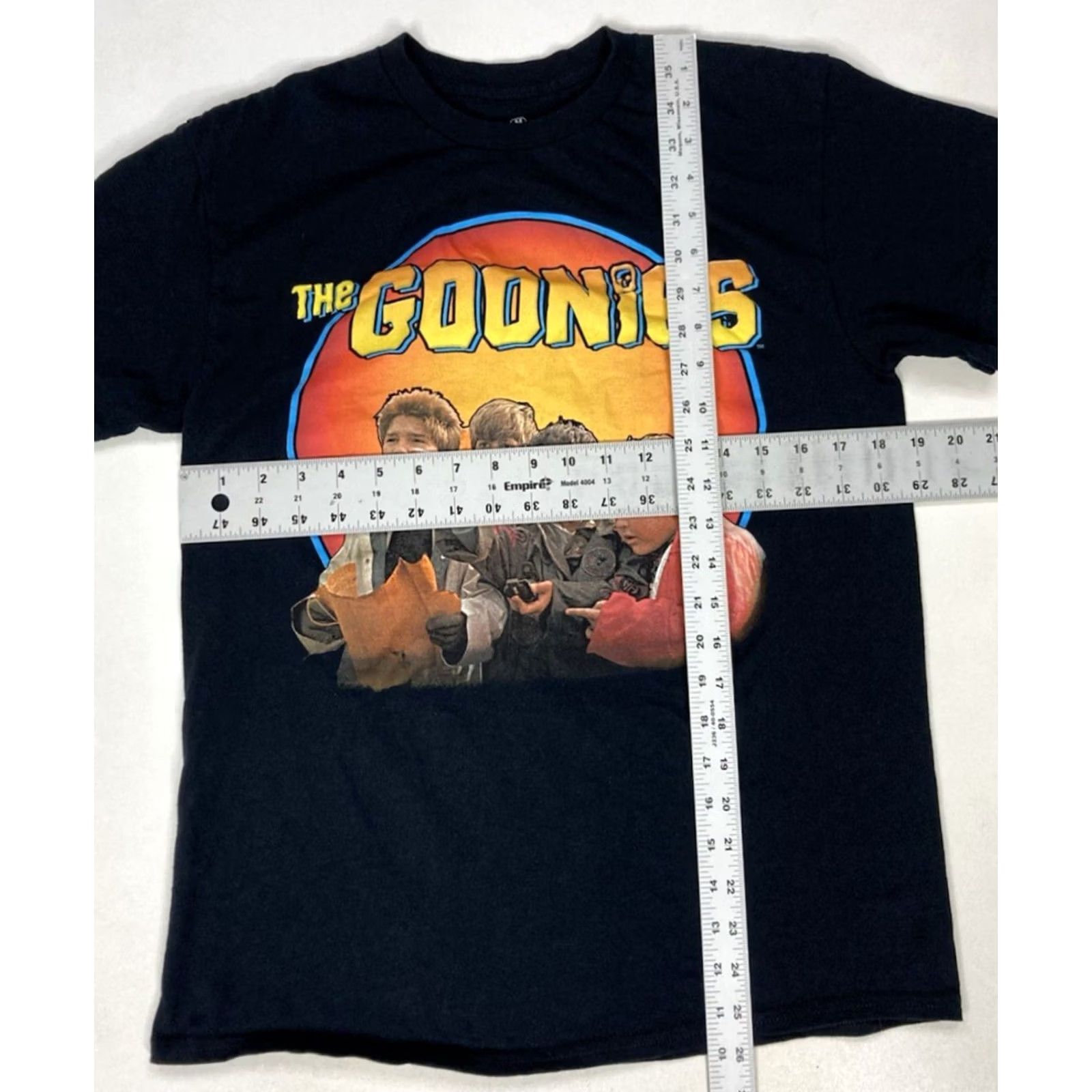 Vintage VINTAGE The Goonies Graphic T-shirt Women Medium Black Short Sleeve Size M / US 6-8 / IT 42-44 - 5 Thumbnail