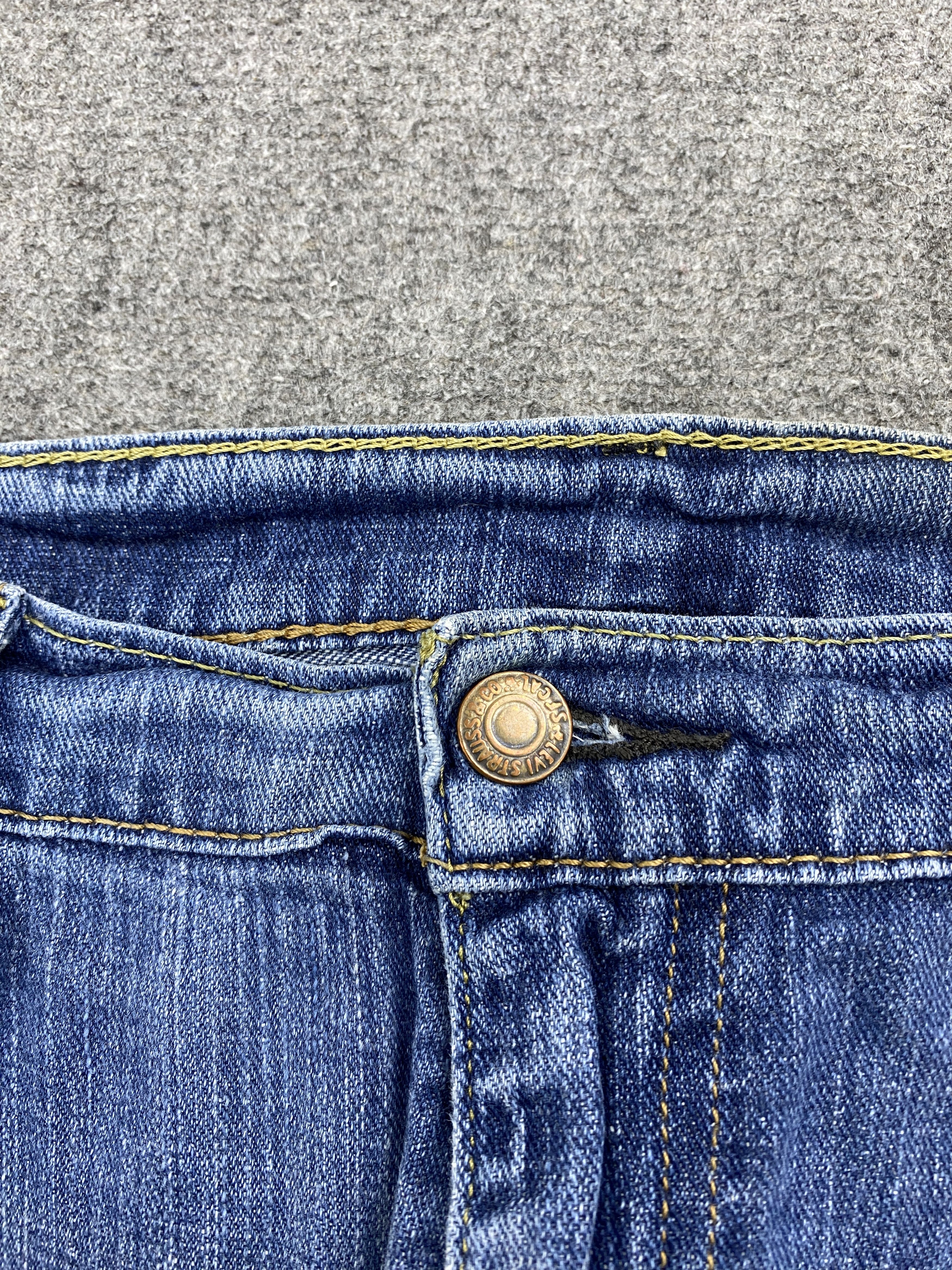 Levi's × Vintage Vintage Levi's 505 Blue Denim Jeans Size US 36 / EU 52 - 8 Thumbnail