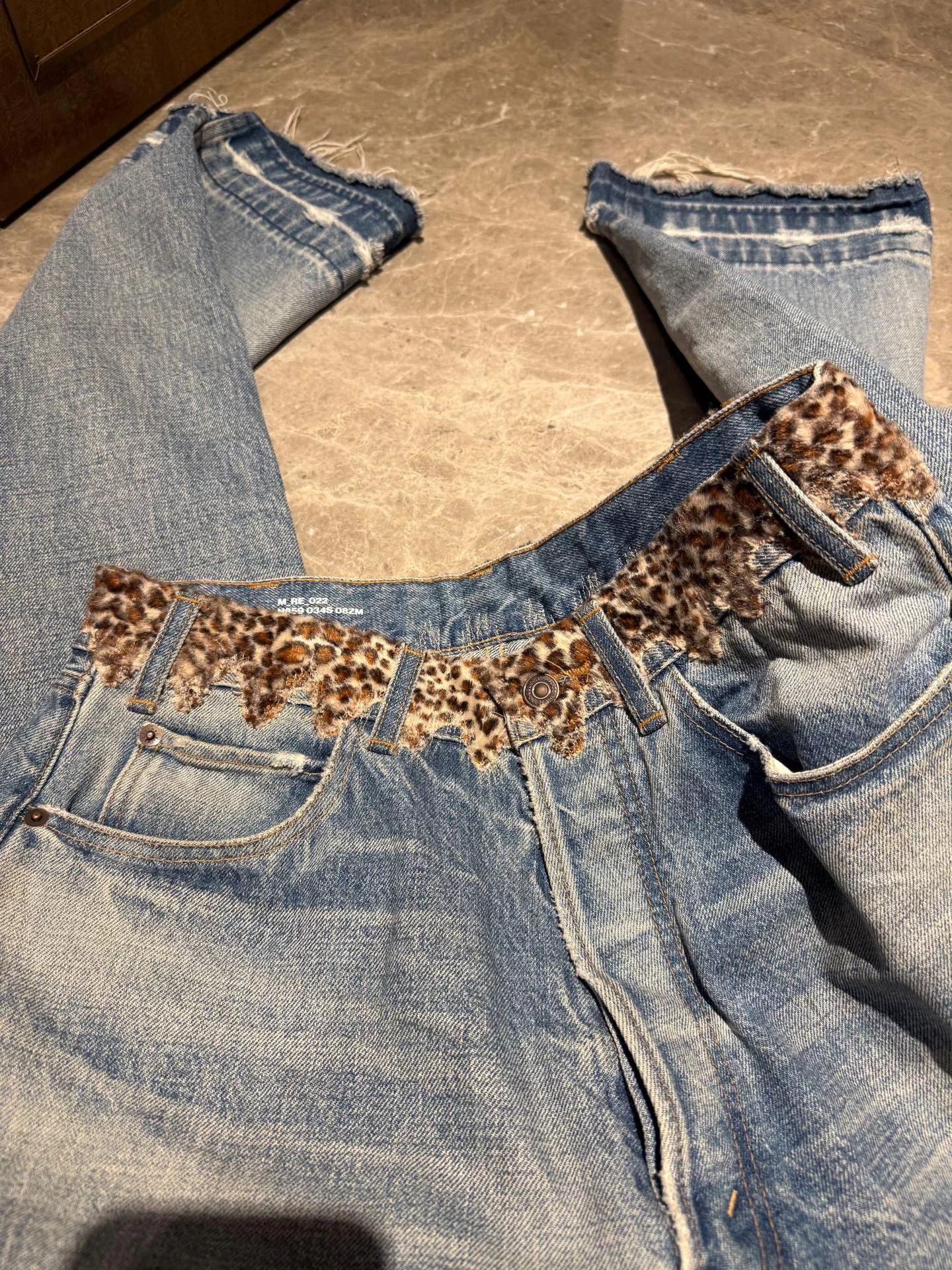 Celine Celine Leopard Print Paneled Washed Blue Jeans Size 28" / US 6 / IT 42 - 3 Thumbnail