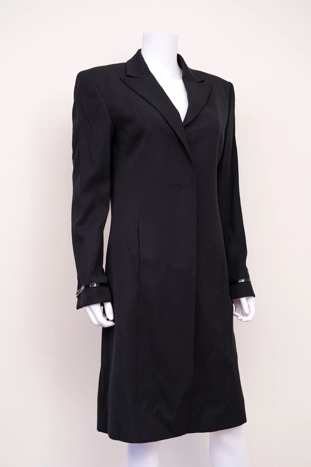 Gucci Gucci by Tom Ford Runway 'G' Buckle Black Red Lined Coat Size M / US 6-8 / IT 42-44 - 3 Thumbnail