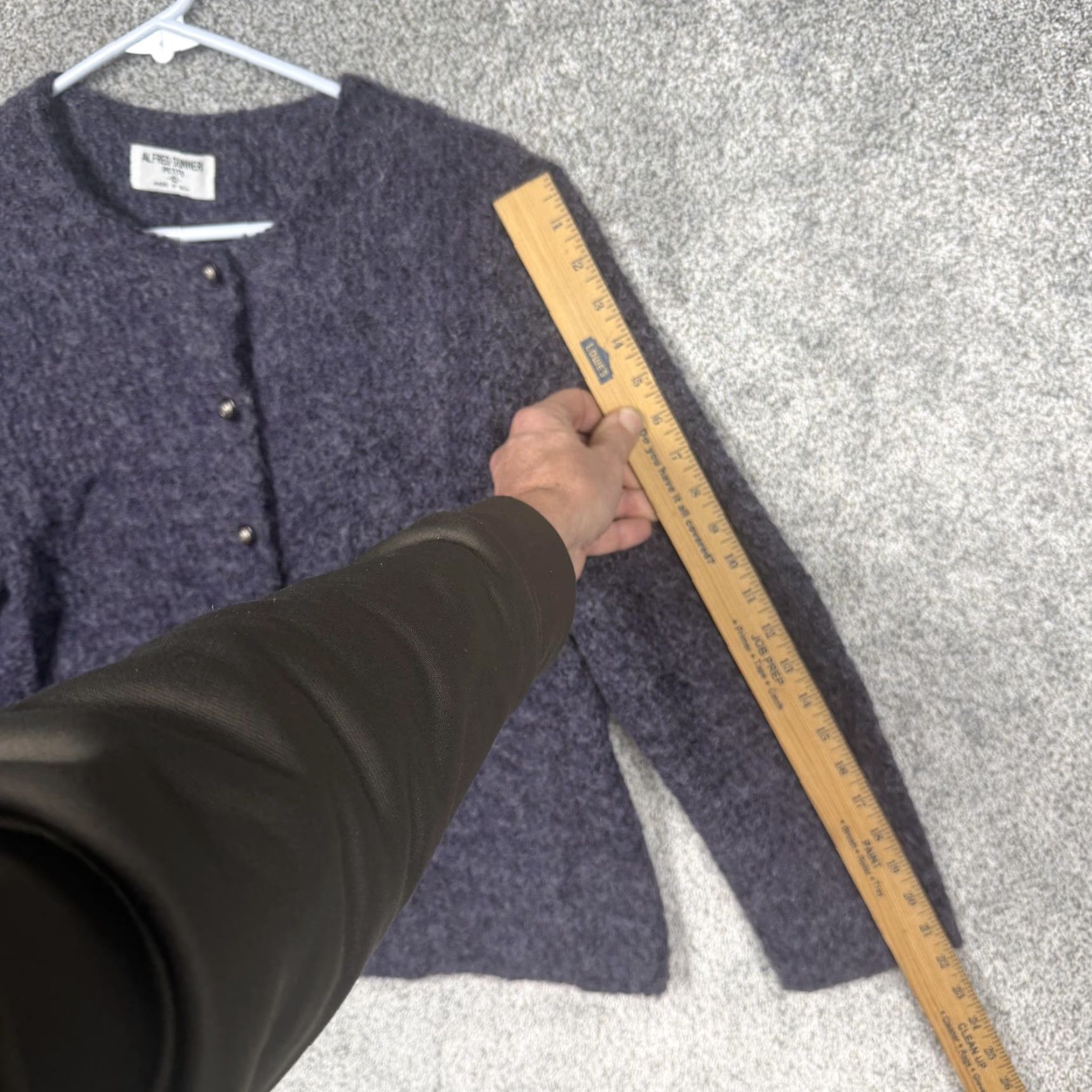 Vintage VINTAGE Alfred Dunner Cardigan Sweater Womens 10P Petite Purple Fuzzy Knit Size L / US 10 / IT 46 - 3 Thumbnail