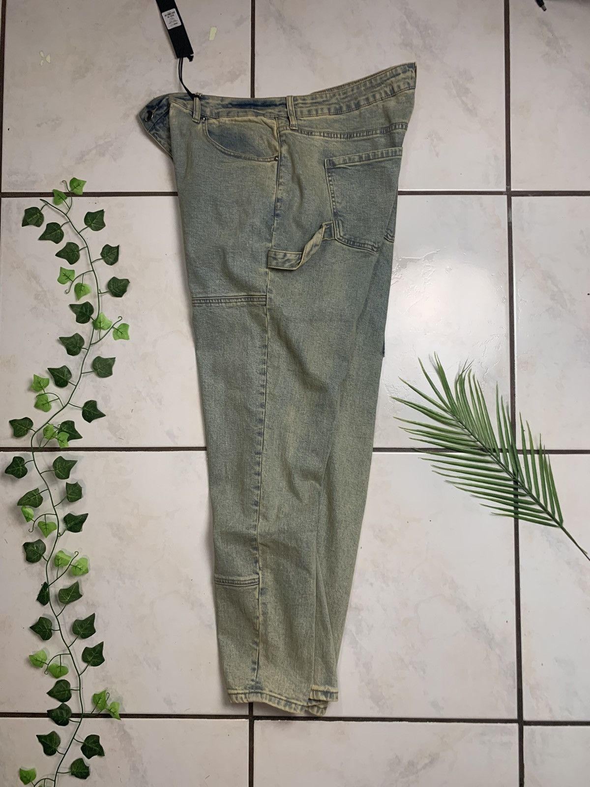 Fashion Nova Carpenter Loose Taper Jeans Size US 36 / EU 52 - 3 Thumbnail