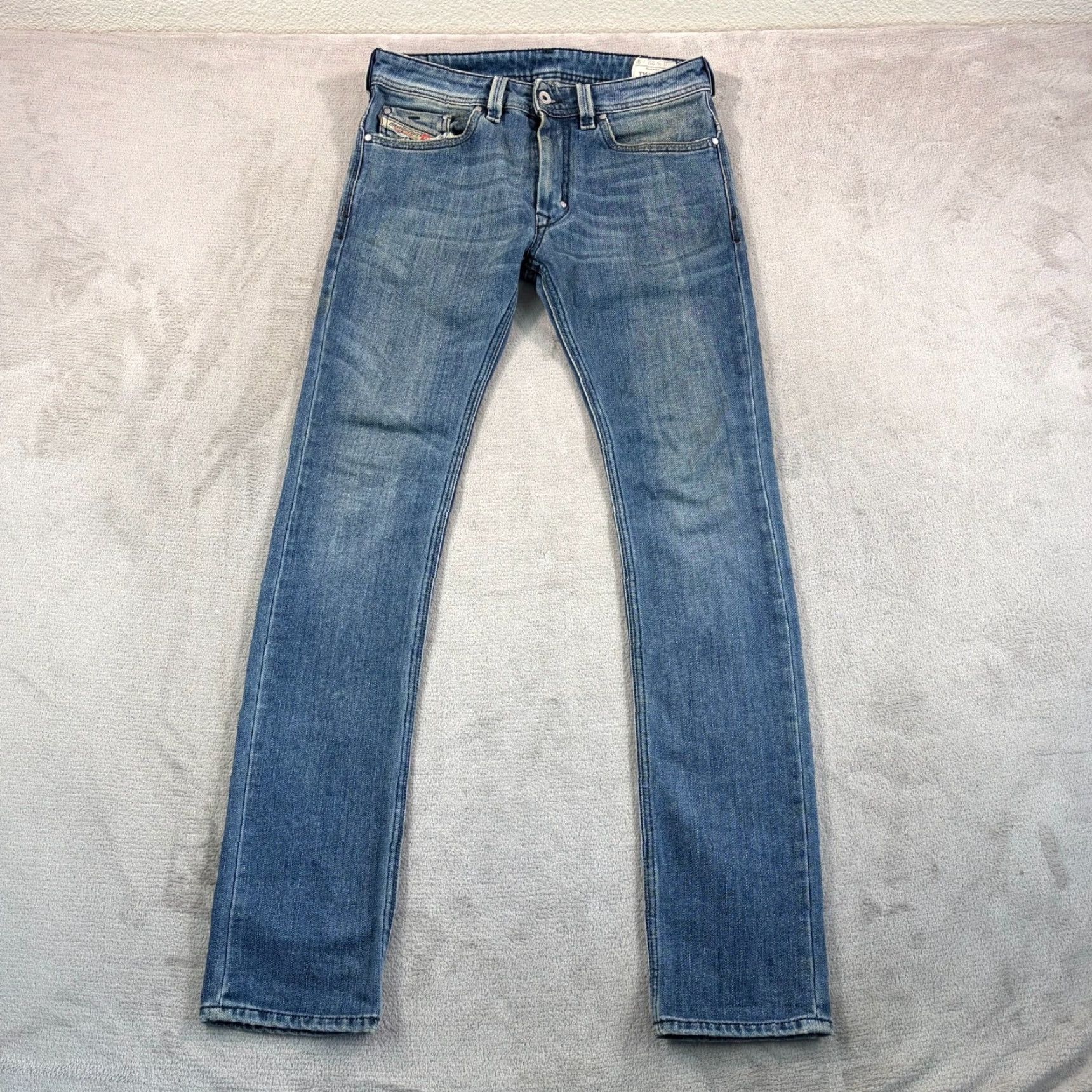 Diesel Diesel Thanaz Jeans in Blue Wash 0072J Men 31x34 Embroidered Pockets Size US 29 - 5 Thumbnail