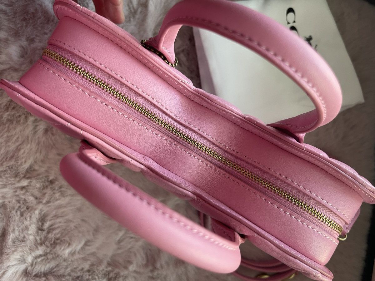 Coach Coach Bow Bag With Quilting cu860 pink Size ONE SIZE - 5 Thumbnail