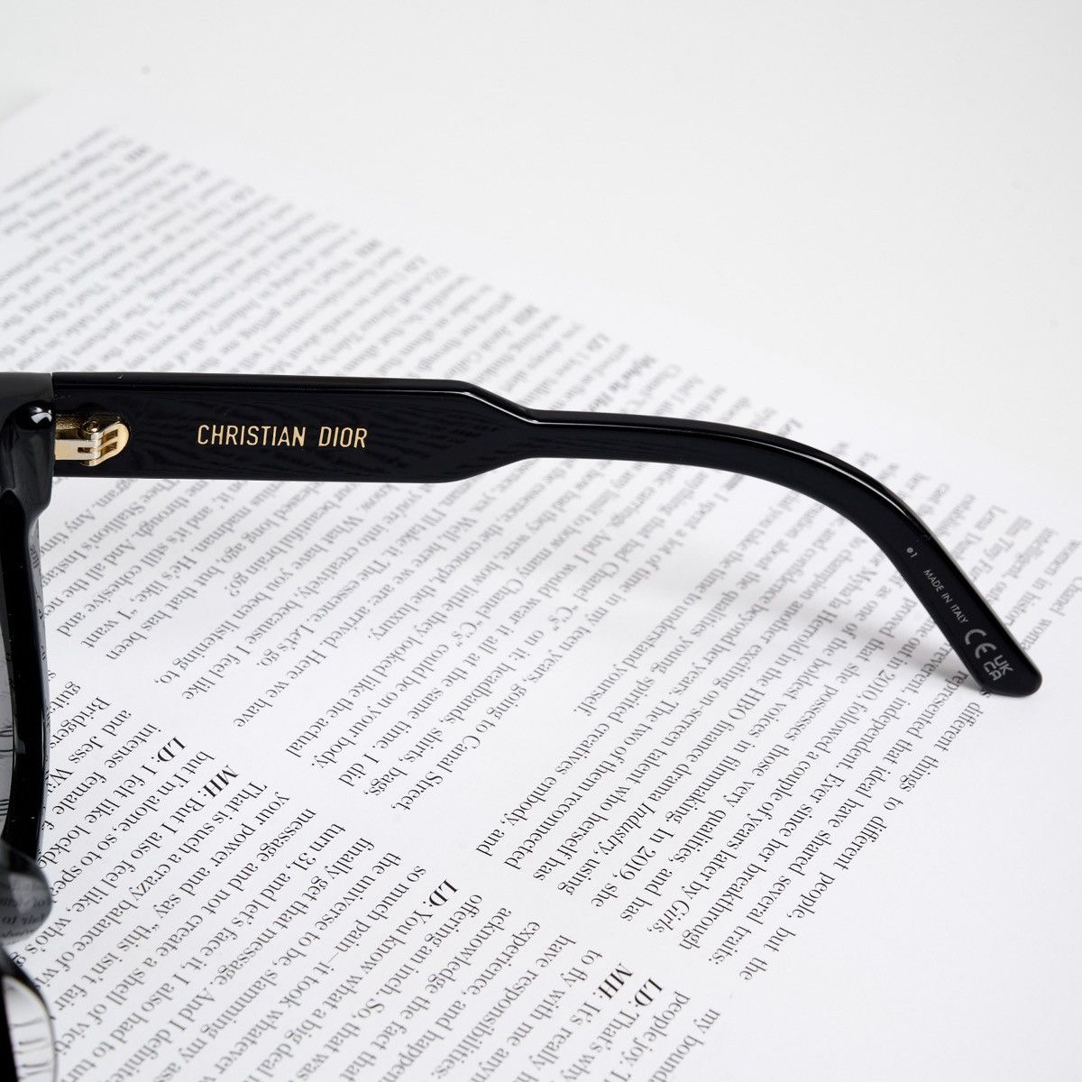 Dior DIOR DIORSIGNATURE B4I 10A0 SUNGLASSES Size ONE SIZE - 5 Thumbnail