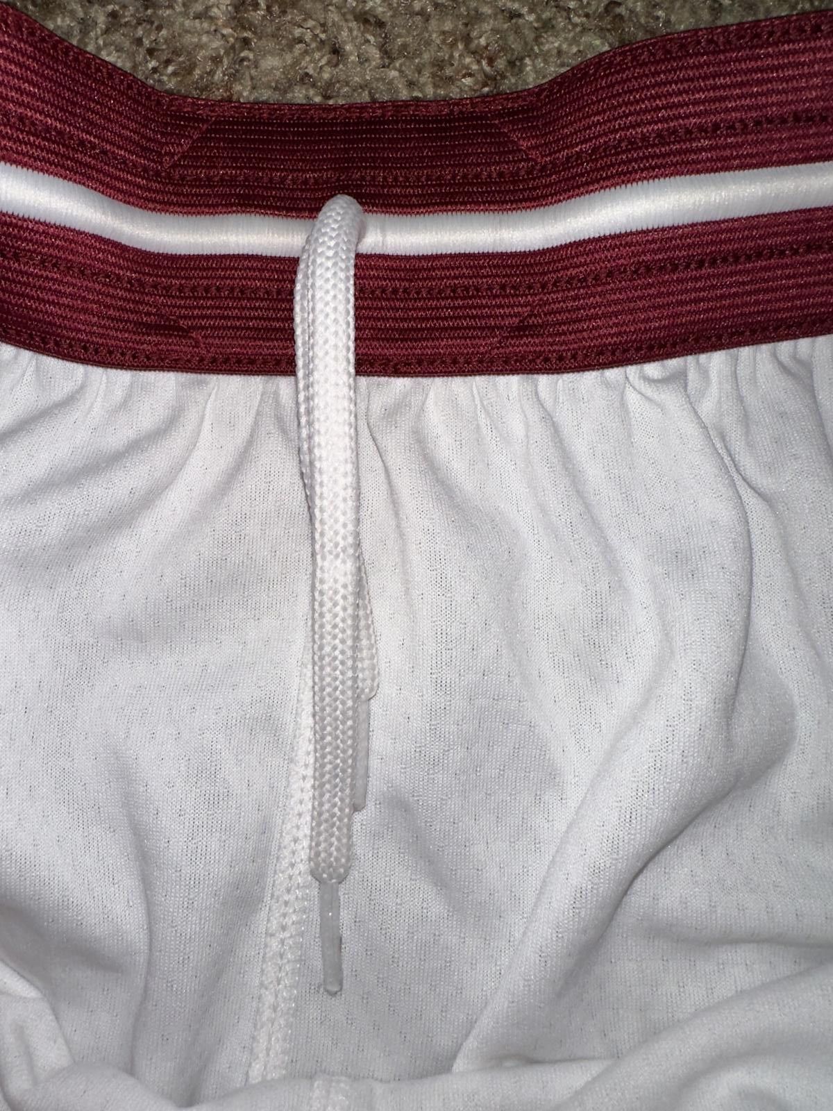 Nike Nike NBA Cleveland Cavaliers Swingman Basketball Shorts Sample Size US 34 / EU 50 - 8 Thumbnail