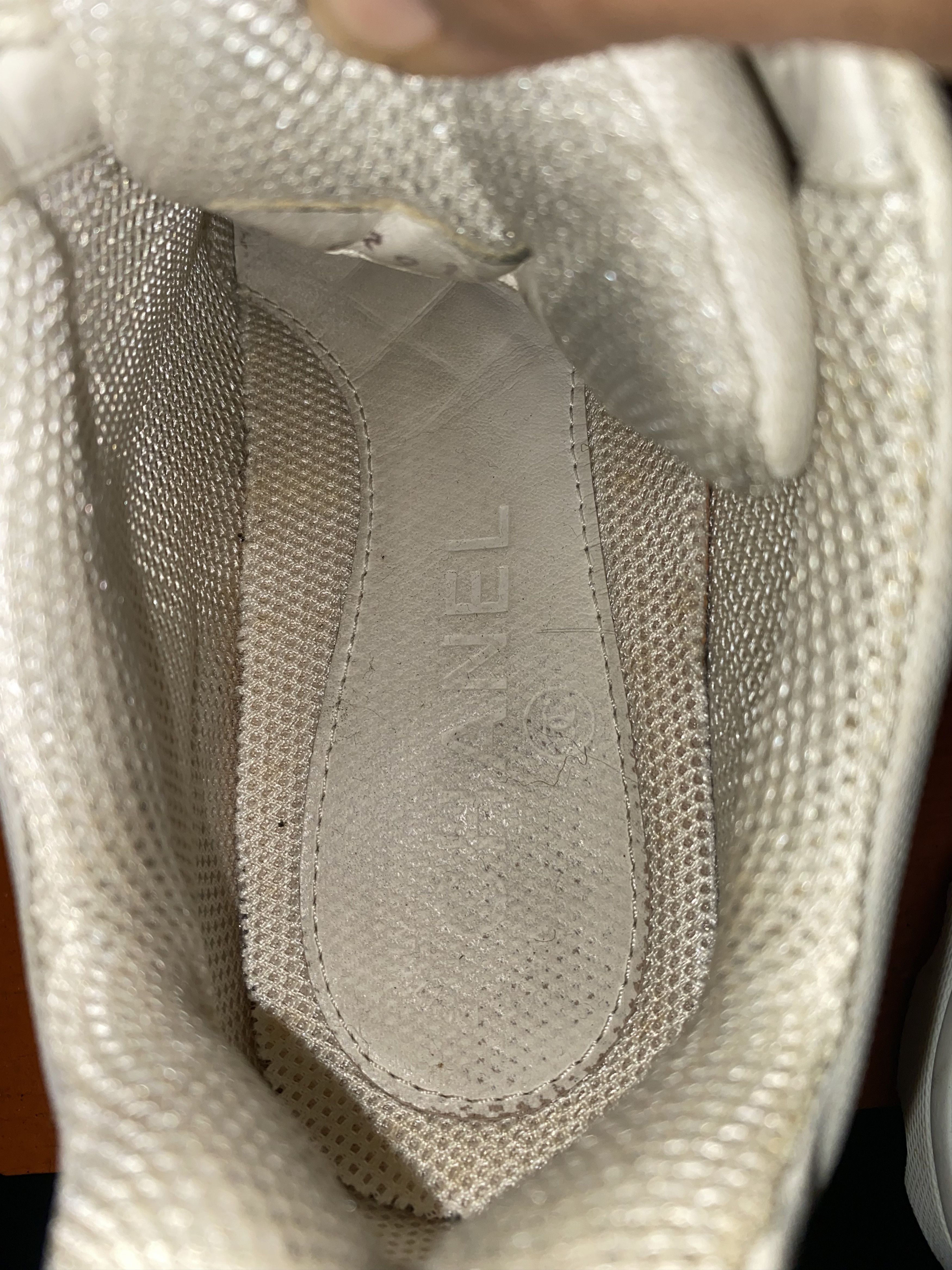 Chanel Chanel CC Logo Sneaker Size US 6.5 / IT 36.5 - 5 Thumbnail