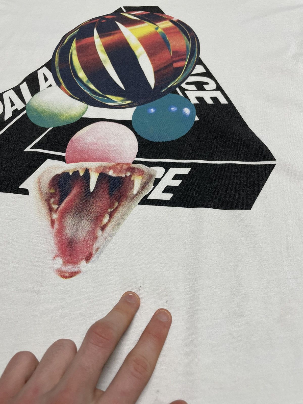 Palace Palace Sans Tri-Ferg White T-Shirt Size US XL / EU 56 / 4 - 18 Thumbnail
