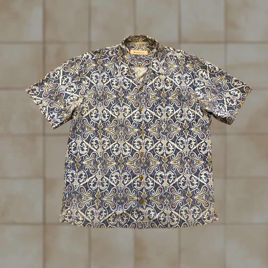 Tommy Bahama Tommy Bahama Mens Hawaiian Shirt L Colorful Floral Paisley 100% Silk Button Up Size US L / EU 52-54 / 3 - 1 Thumbnail