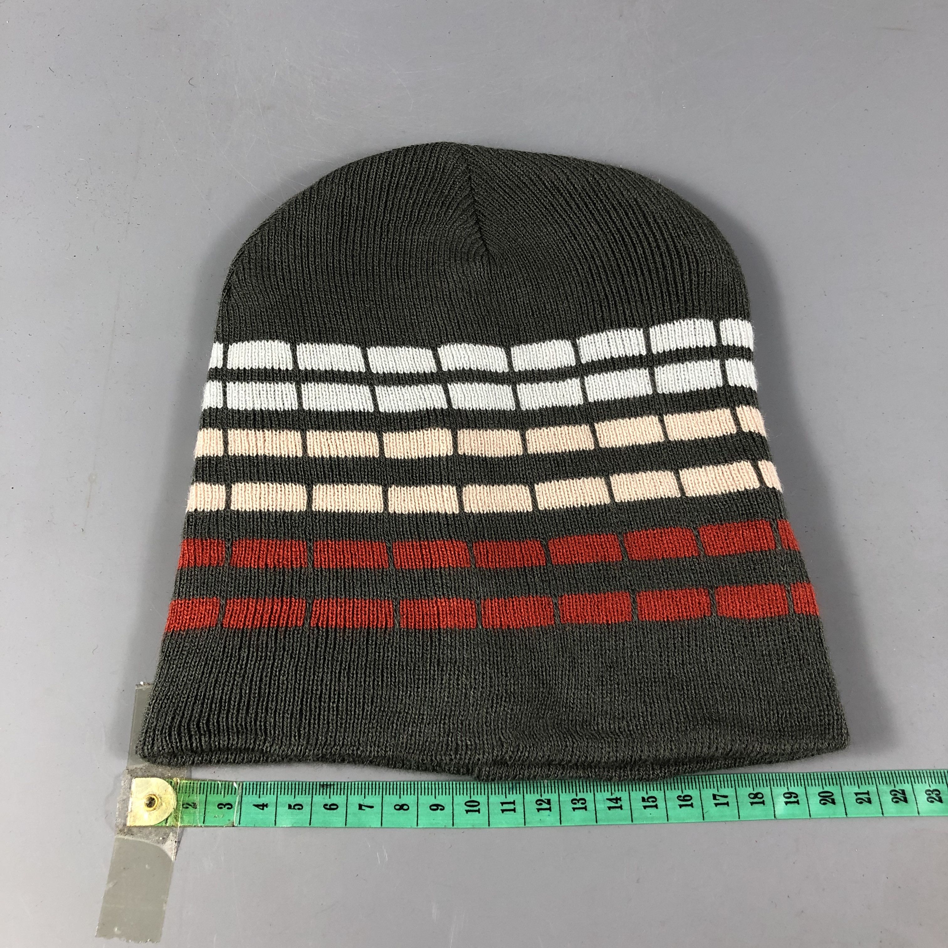 Vintage Unknown Three Stripes Beanie Snowcap Snow Hat B798 Size ONE SIZE - 3 Thumbnail
