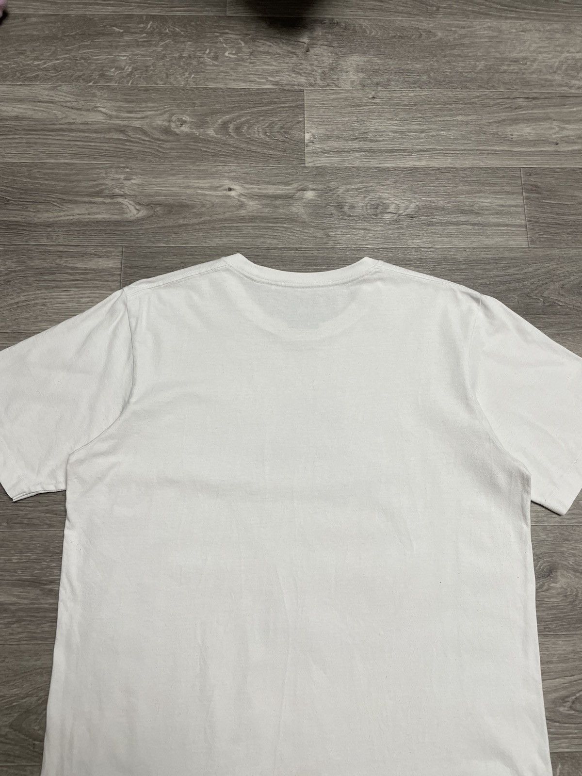 Kaws × Uniqlo KAWS X UNIQLO X SESAME STREET COMPANION TRASH CAN WHITE TEE Size US L / EU 52-54 / 3 - 14 Thumbnail