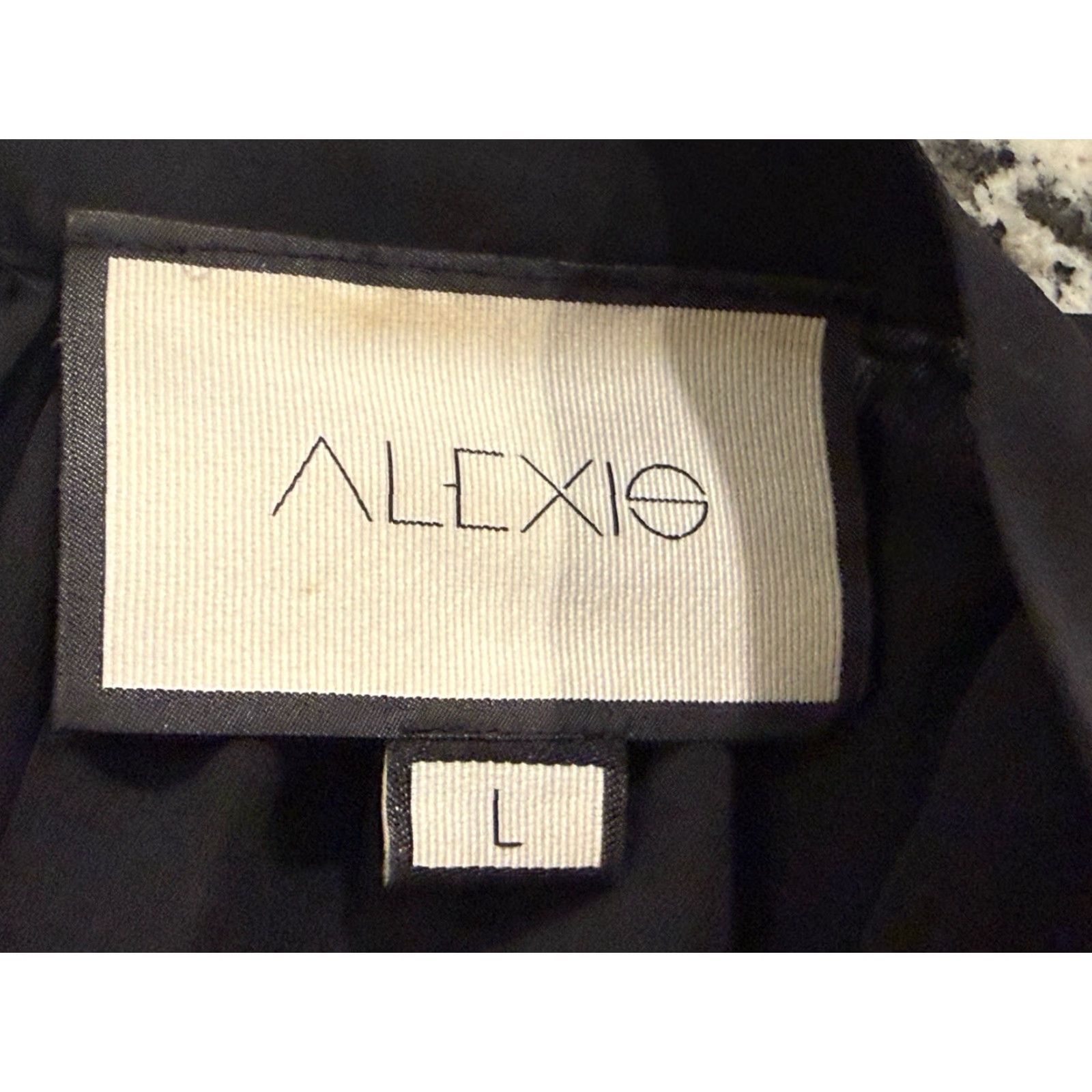 ALEXIS ALEXIS Dress Black Midi V-Neck Tiered Ruffle Floral Lace Size L Designer Size L / US 10 / IT 46 - 5 Thumbnail
