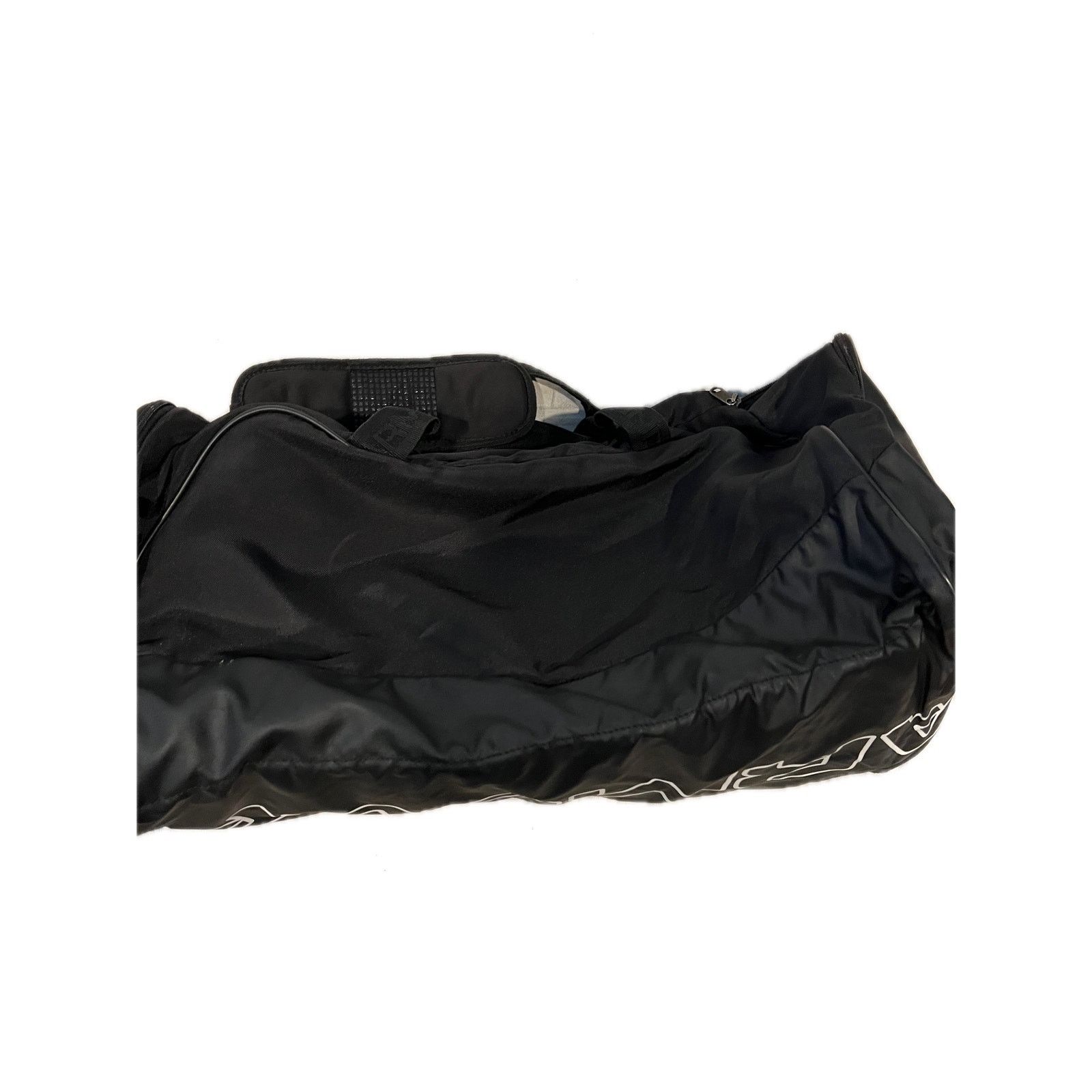 Under Armour UA Undeniable 5.0 Medium Duffle Bag Black White Size ONE SIZE - 3 Thumbnail
