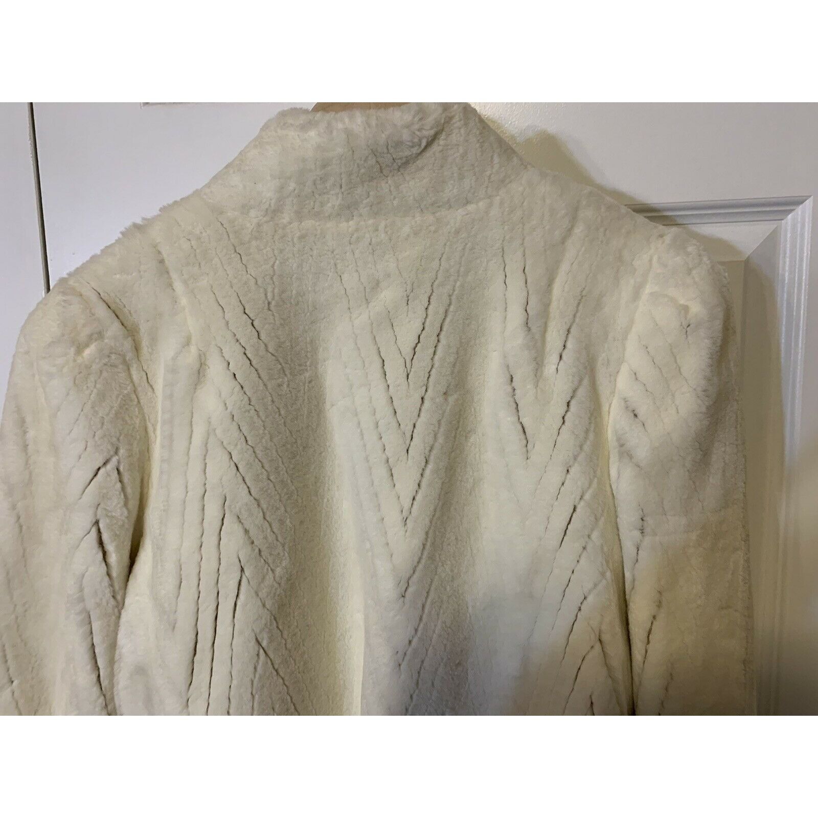 Vintage Vintage Style VI Ltd Ladies Sz S White Faux Mink Fur Coat Ve Size S / US 4 / IT 40 - 11 Thumbnail