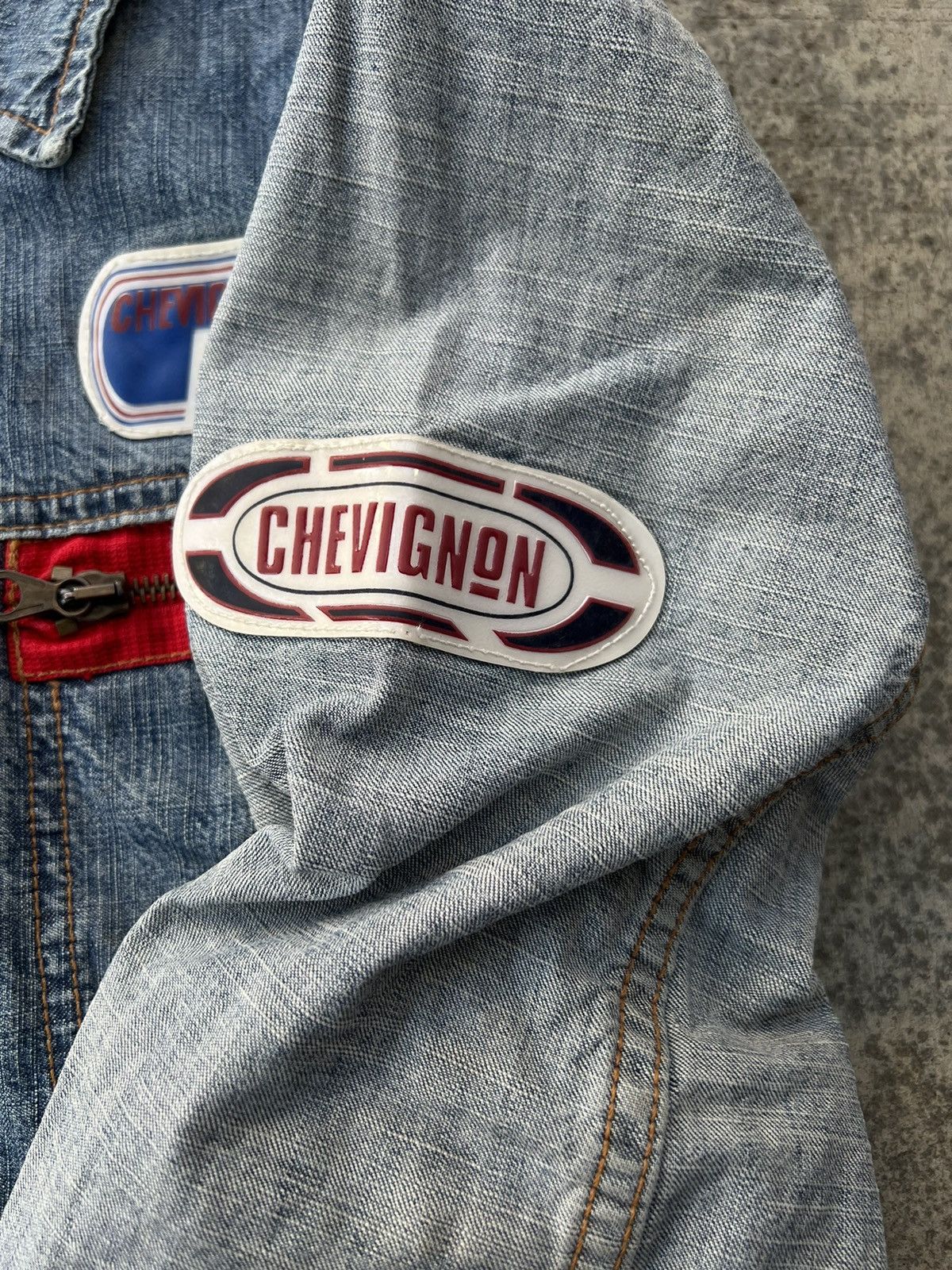 Vintage Vintage Chevignon Denim Jacket Distressed Grunge Size US M / EU 48-50 / 2 - 11 Thumbnail