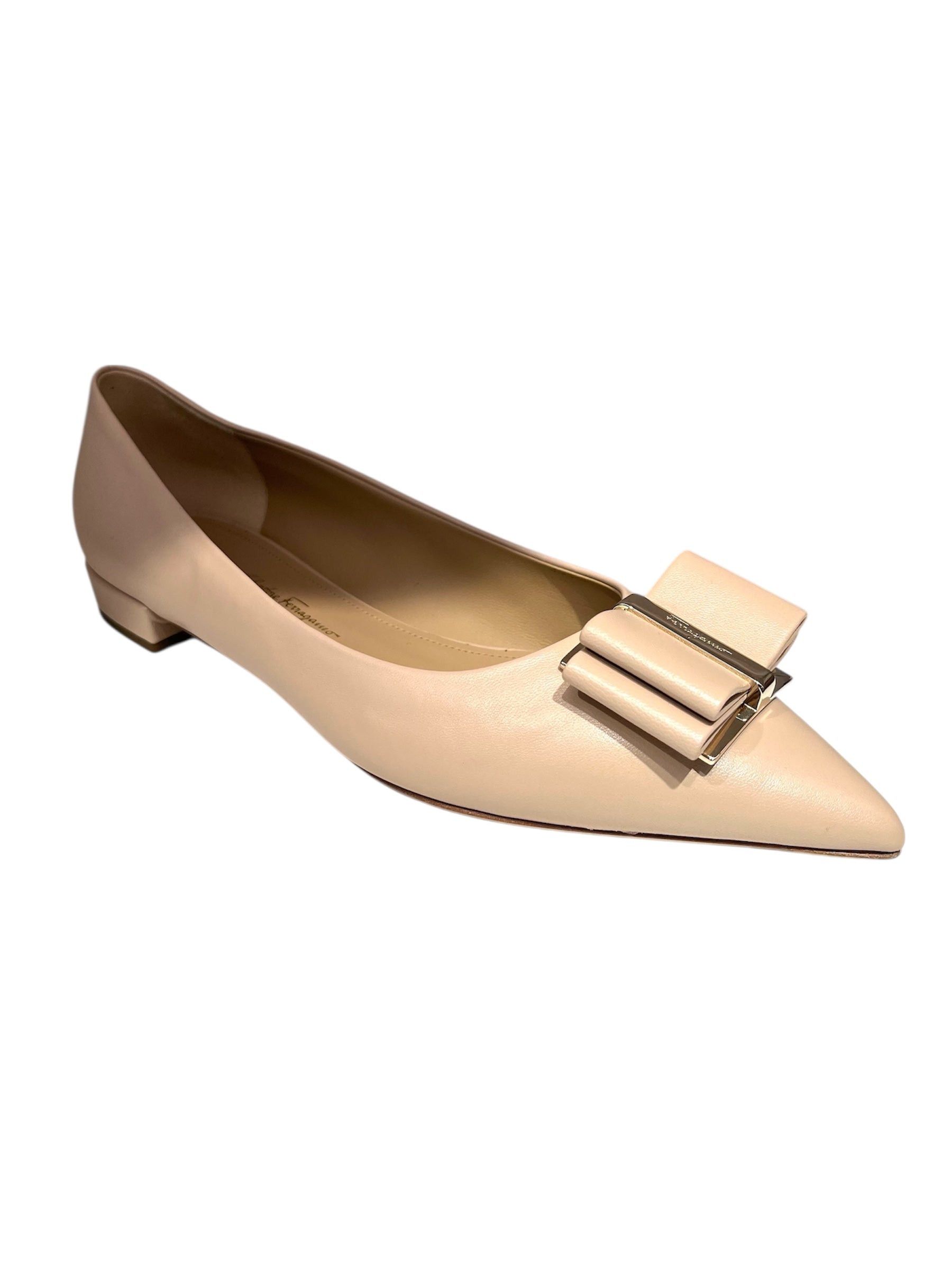 Ferragamo Bow Leather Flats SIZE 7.5