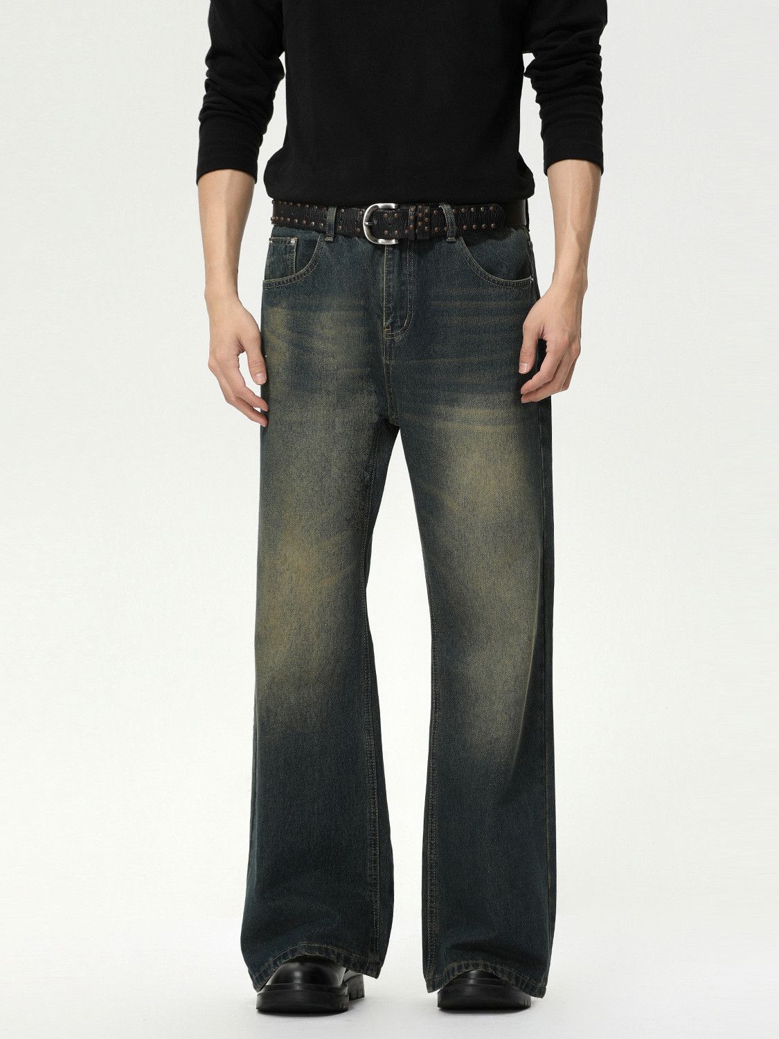 Vintage Men's distressed retro casual washed flared jeans Size US 32 / EU 48 - 1 Thumbnail
