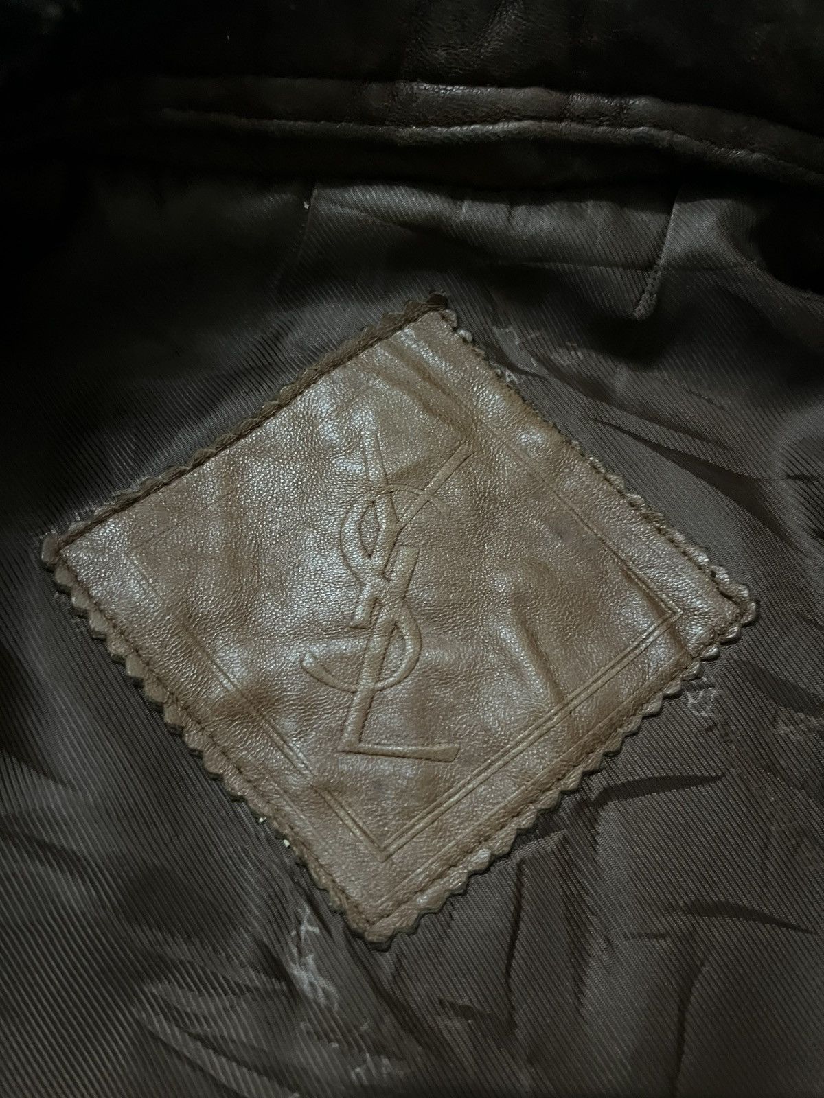 Yves Saint Laurent VTG Yves Saint Laurent Pour Homme Fur Collar Leather Jacket Size US L / EU 52-54 / 3 - 6 Thumbnail