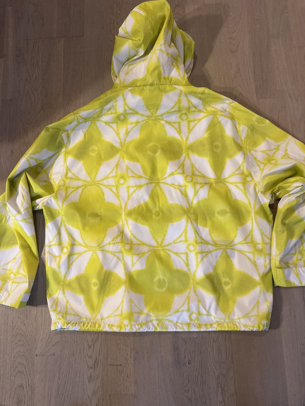 Louis Vuitton LOUIS VUITTON jacket SEE REAL TAPE MEASUREMENTS IN PHOTOS Size US M / EU 48-50 / 2 - 9 Thumbnail