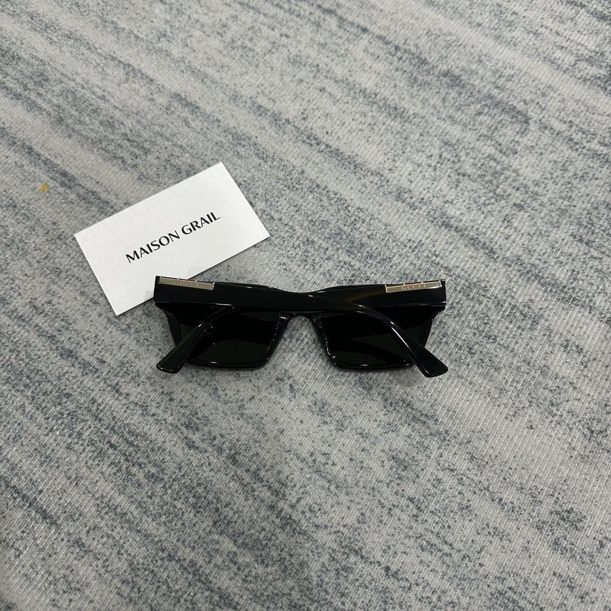 Gucci GUCCI GG1889S 001 SUNGLASSES Size ONE SIZE - 3 Thumbnail