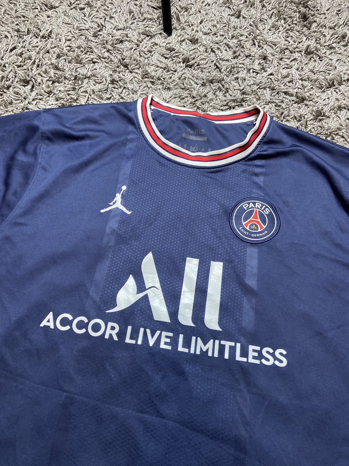 Vintage PARIS SAINT GERMAIN MESSI #30 JORDAN BLOCK CORE JERSEY Size US XL / EU 56 / 4 - 2 Thumbnail