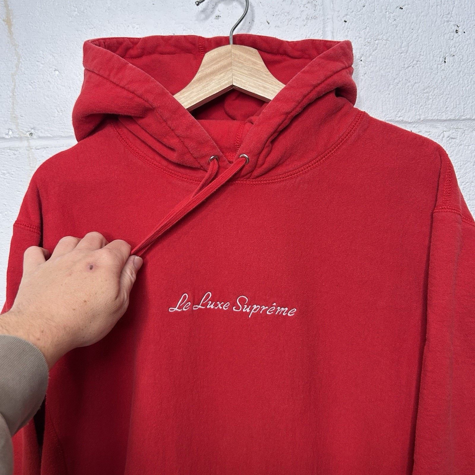 Supreme Supreme Le Luxe Hooded Sweatshirt “Red” SS19 Size US XL / EU 56 / 4 - 2 Thumbnail