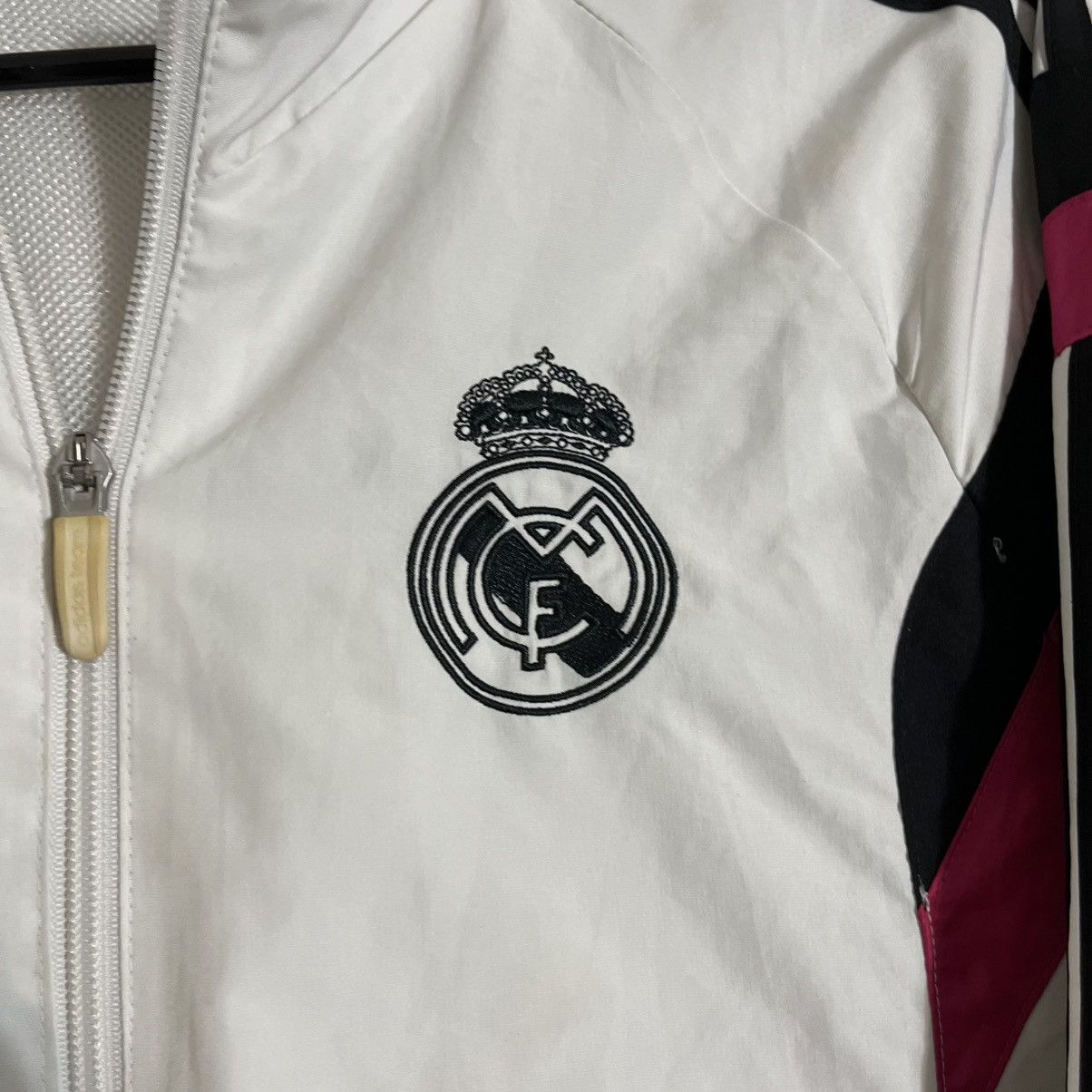 Adidas Vintage Adidas Real Madrid Track Jacket Size US S / EU 44-46 / 1 - 6 Thumbnail