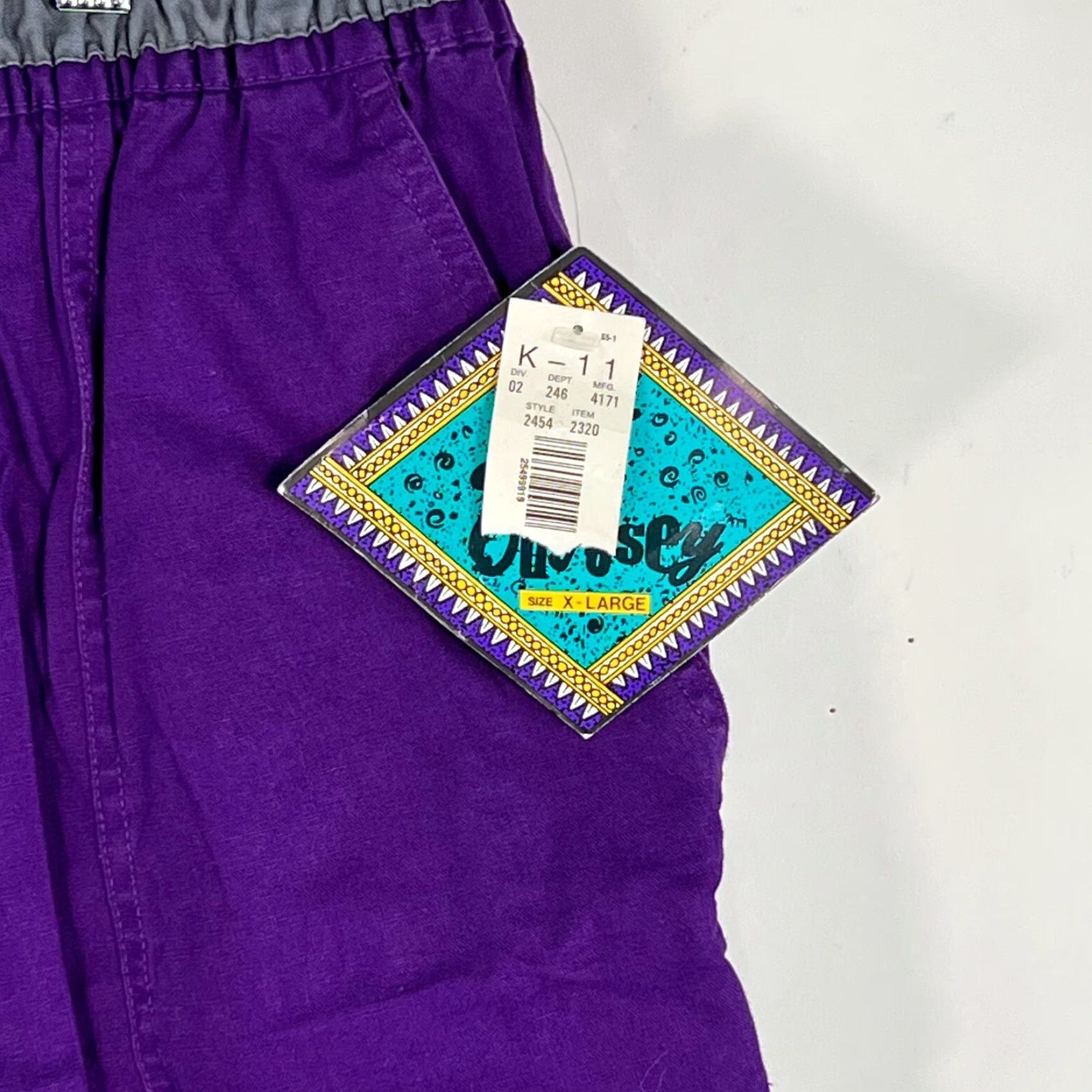 Vintage Surf Odyssey Bermuda Shorts Mens Mid Rise Canvas Purple XL Elastic Waist - 8 Inseam Pockets Casual Men's Short Size US 38 / EU 54 - 5 Thumbnail