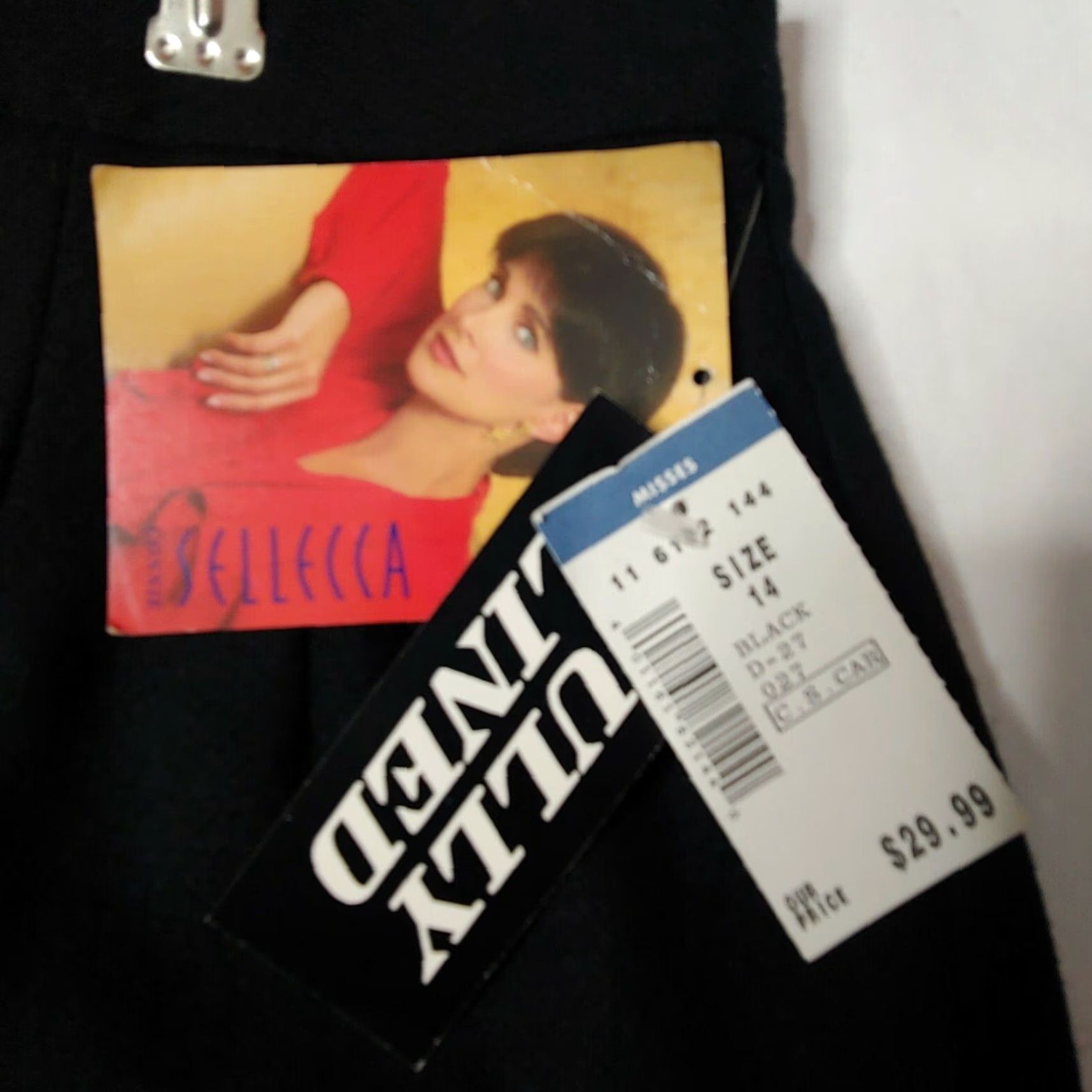 Vintage VINTAGE Connie Sellecca Skirt Regular Size 14 Black Wool Knee Length Pencil Straight Women Mens? Size 36" / US 14 / IT 50 - 6 Thumbnail