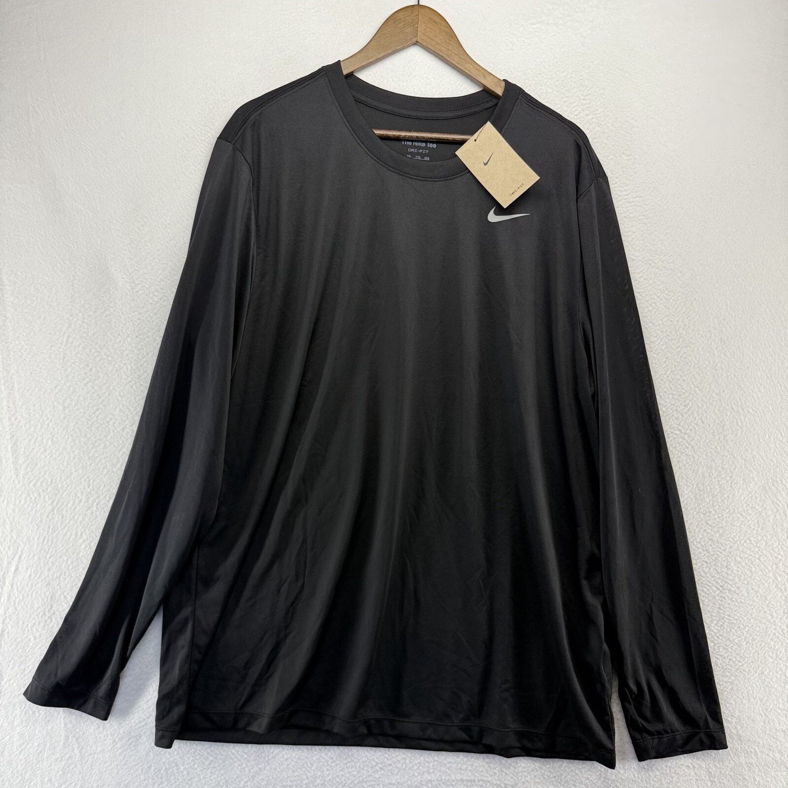 Nike Nike Shirt 2XL Black Legend Fitness Lightweight Swoosh NEW Size US XXL / EU 58 / 5 - 2 Thumbnail