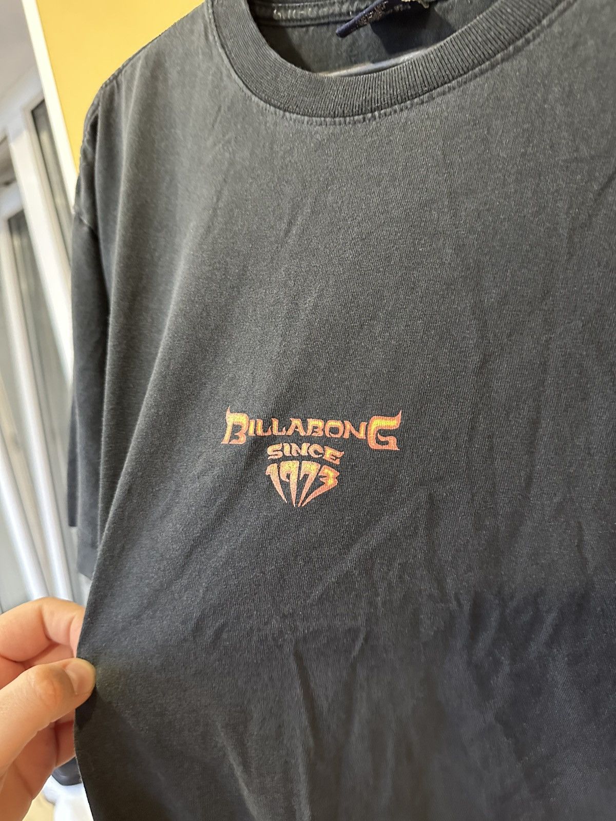 Vintage Vintage Billabong Shirt Surf Flame Dragon Tee T Shirt men Size US M / EU 48-50 / 2 - 3 Thumbnail