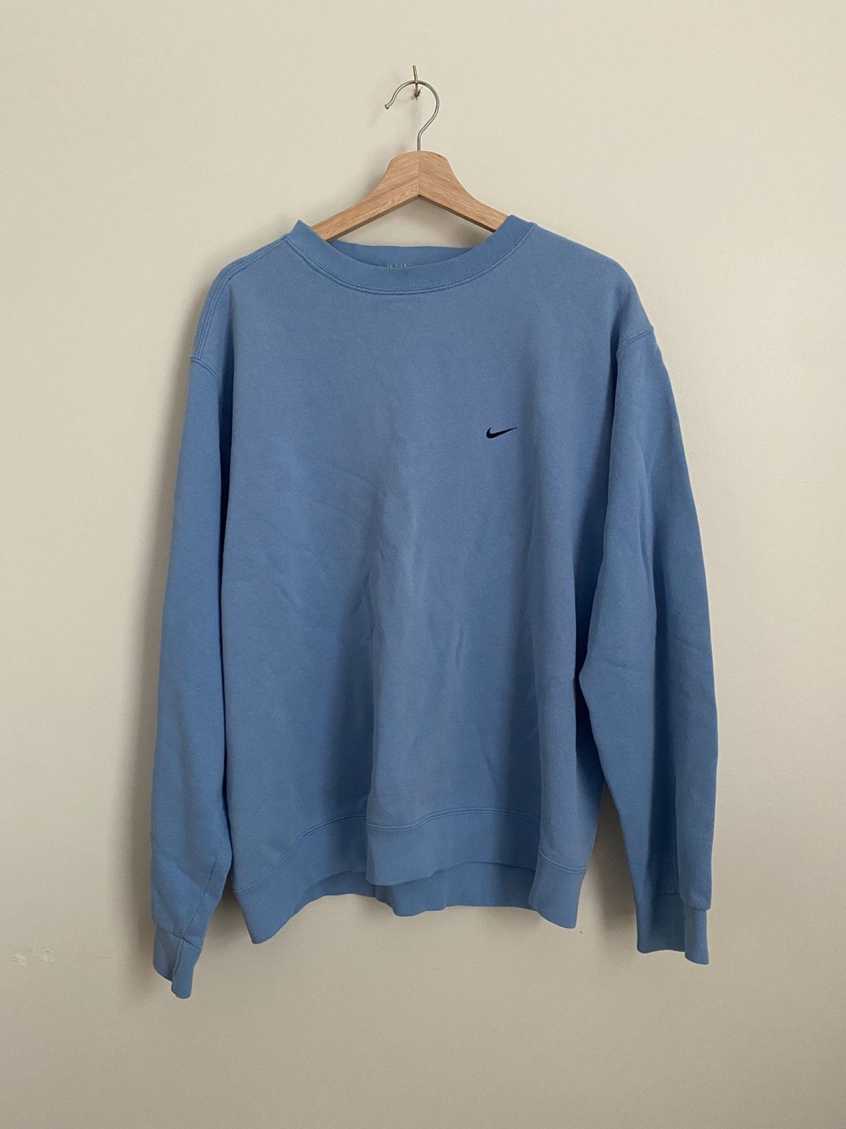 Nike VINTAGE NIKE CREWNECK SWEATER BLUE XL Size US XL / EU 56 / 4 - 1 Thumbnail