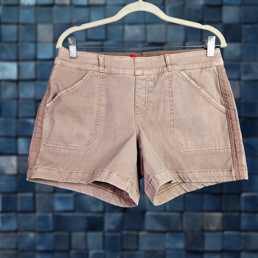 Spanx Spanx Shorts Large Beige Shaping Stretch Casual Mid Rise Women Size 36" / US 14 / IT 50 - 1 Thumbnail