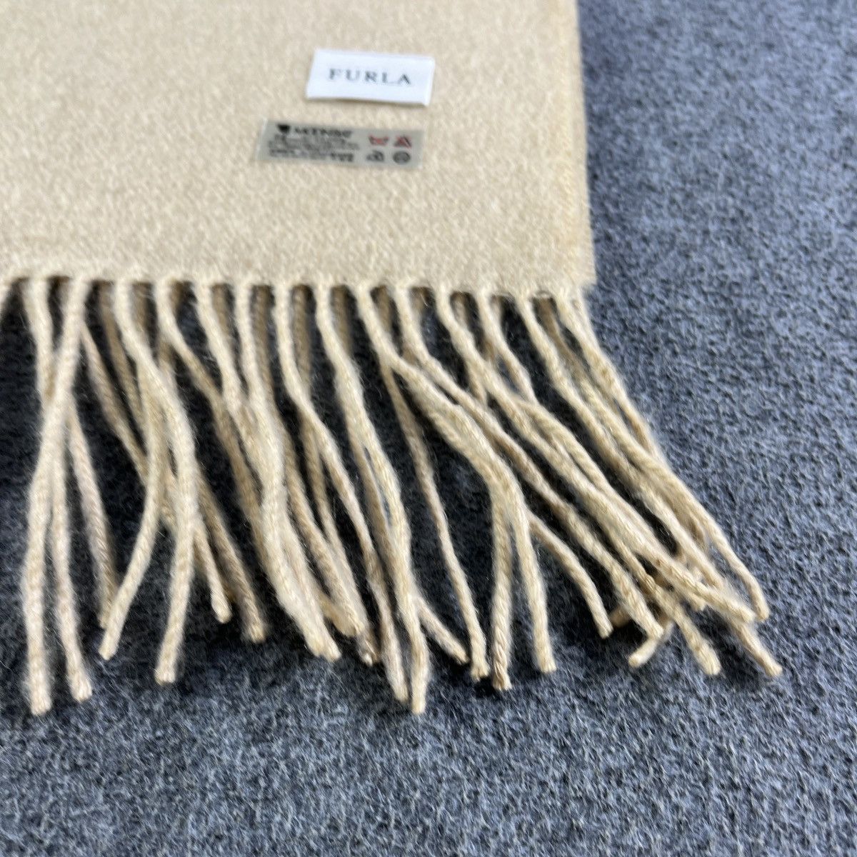 Furla × Vintage Furla Scarf / Muffler / Neckwear T810 Size ONE SIZE - 8 Thumbnail
