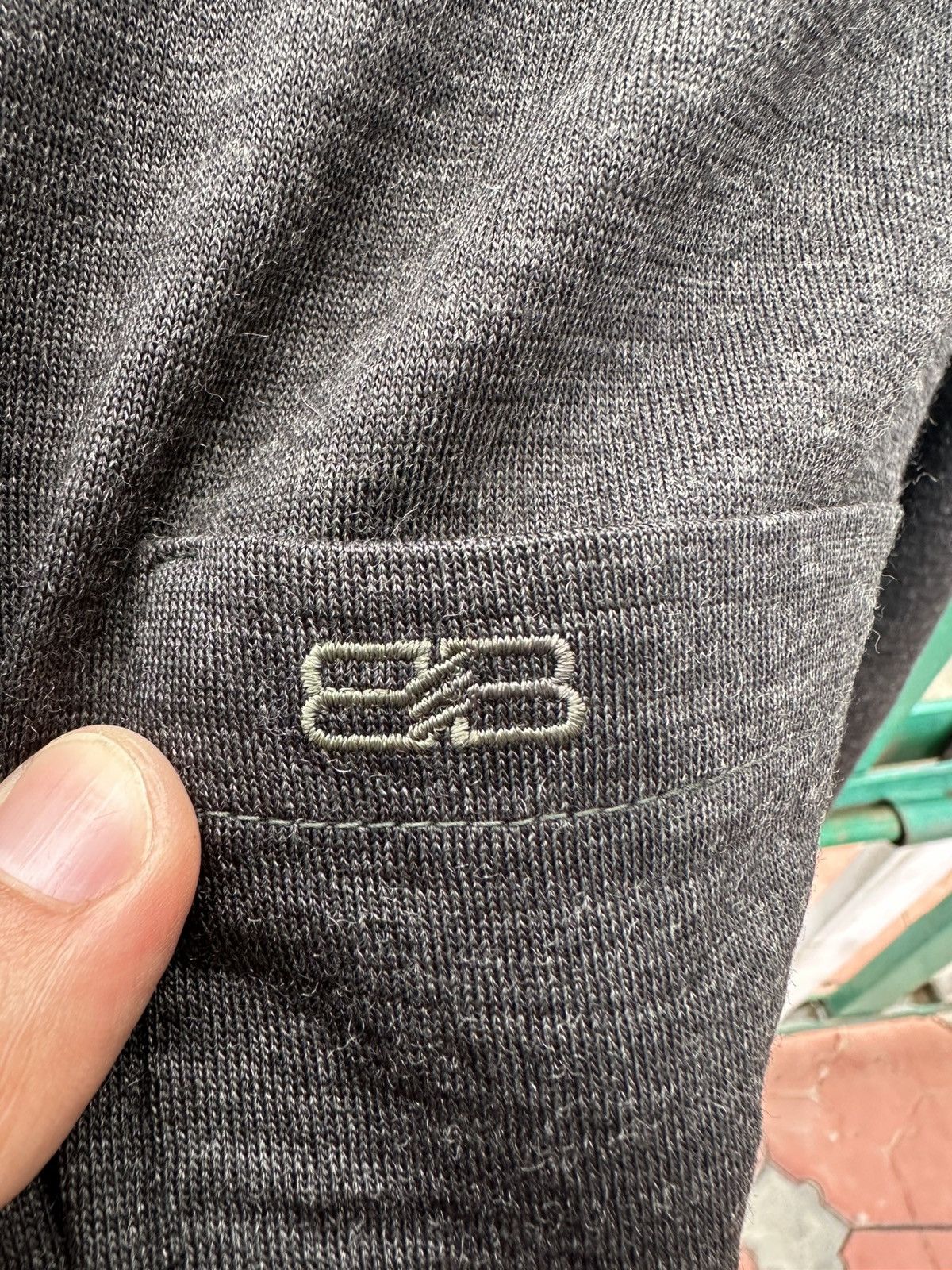 Balenciaga Balenciaga Paris 100% Wool Polo Shirt Made in Italy Size US S / EU 44-46 / 1 - 5 Thumbnail
