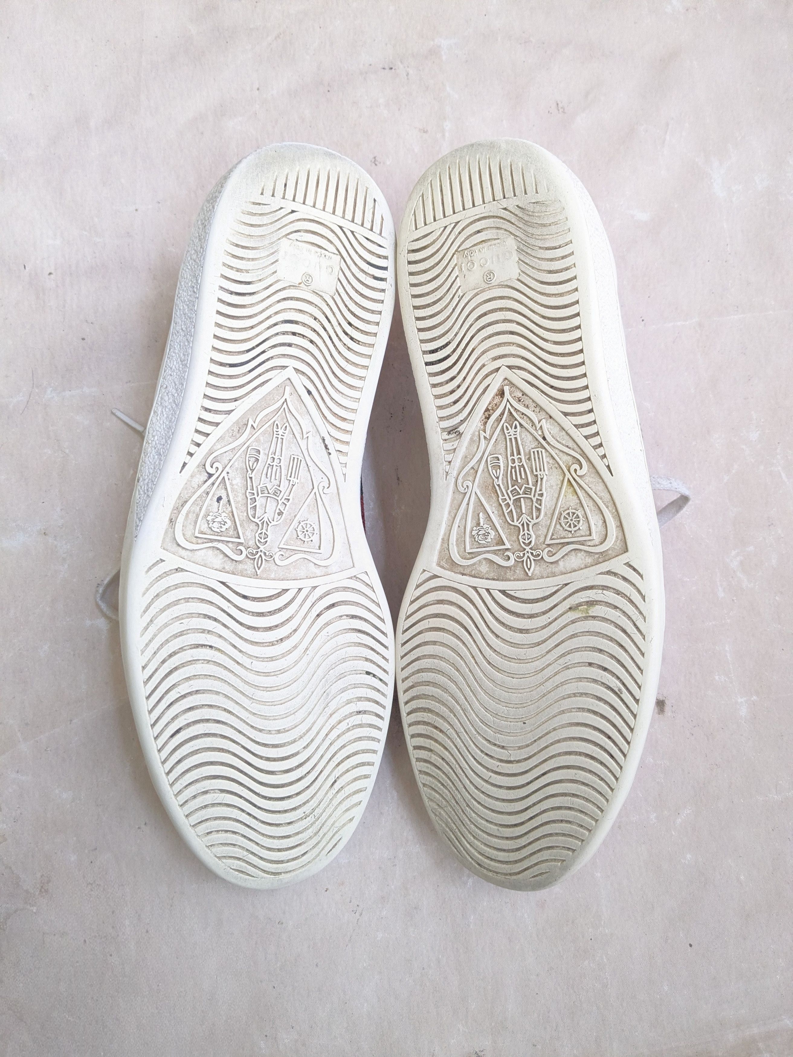 Gucci Gucci Ace Sneakers Bee White 10.5 Low Tops Size US 10.5 / EU 43-44 - 11 Thumbnail