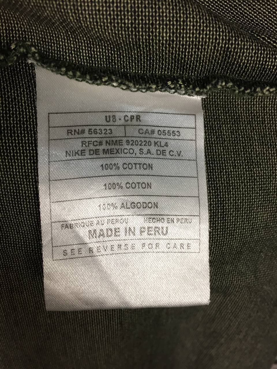 Nike Vtg Nike Golf Made In Peru Retro Knit Polo Shirt Size S Size US S / EU 44-46 / 1 - 16 Thumbnail