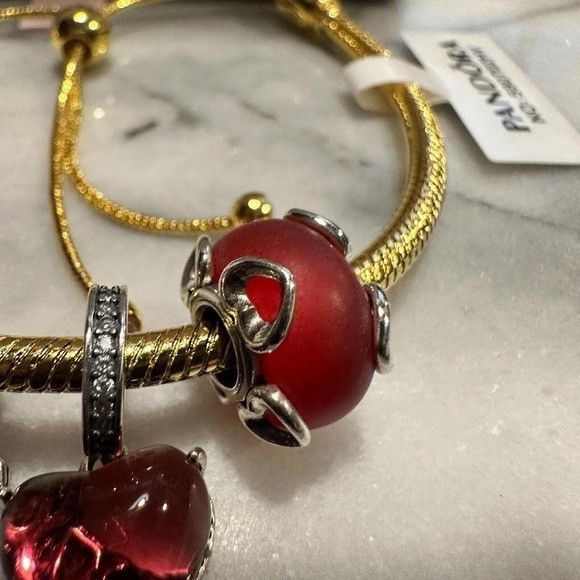 pandora Pandora Genuine Silver SLIDER Chain Bracelet, Love Heart Kis Size ONE SIZE - 4 Thumbnail